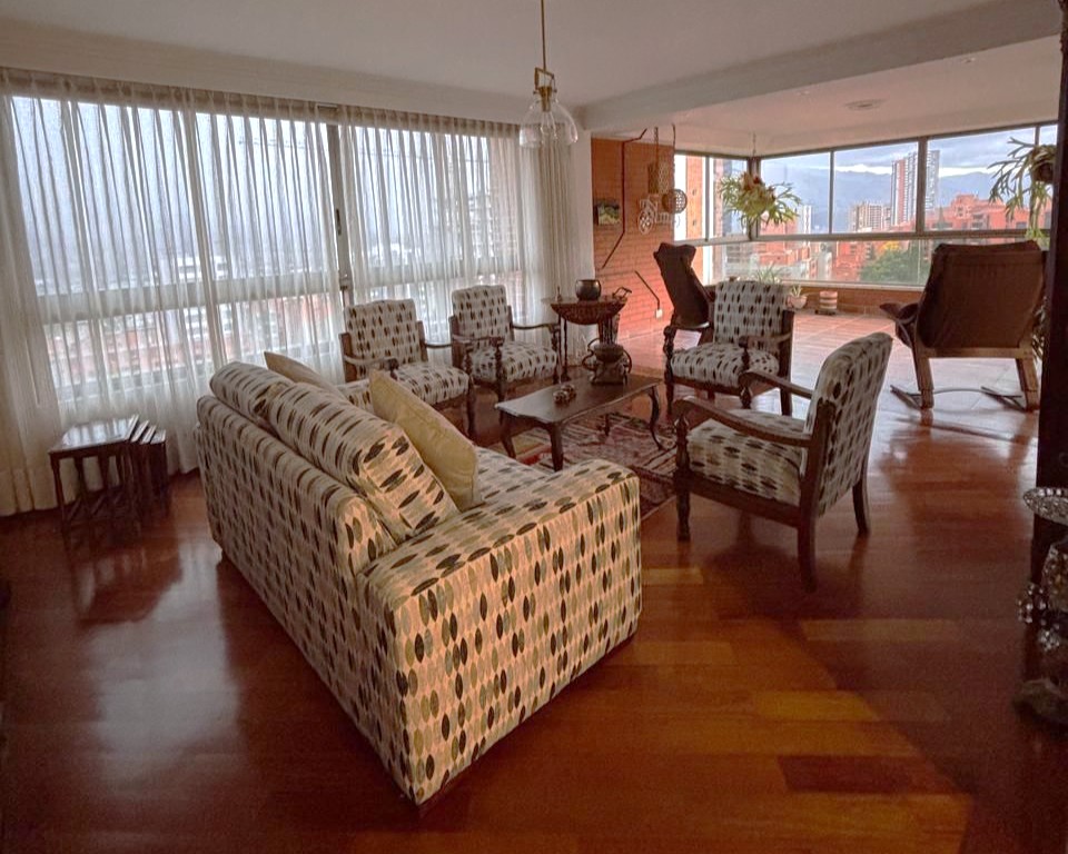 Apartamento En Venta Sector Lalinde el Poblado Antioquia