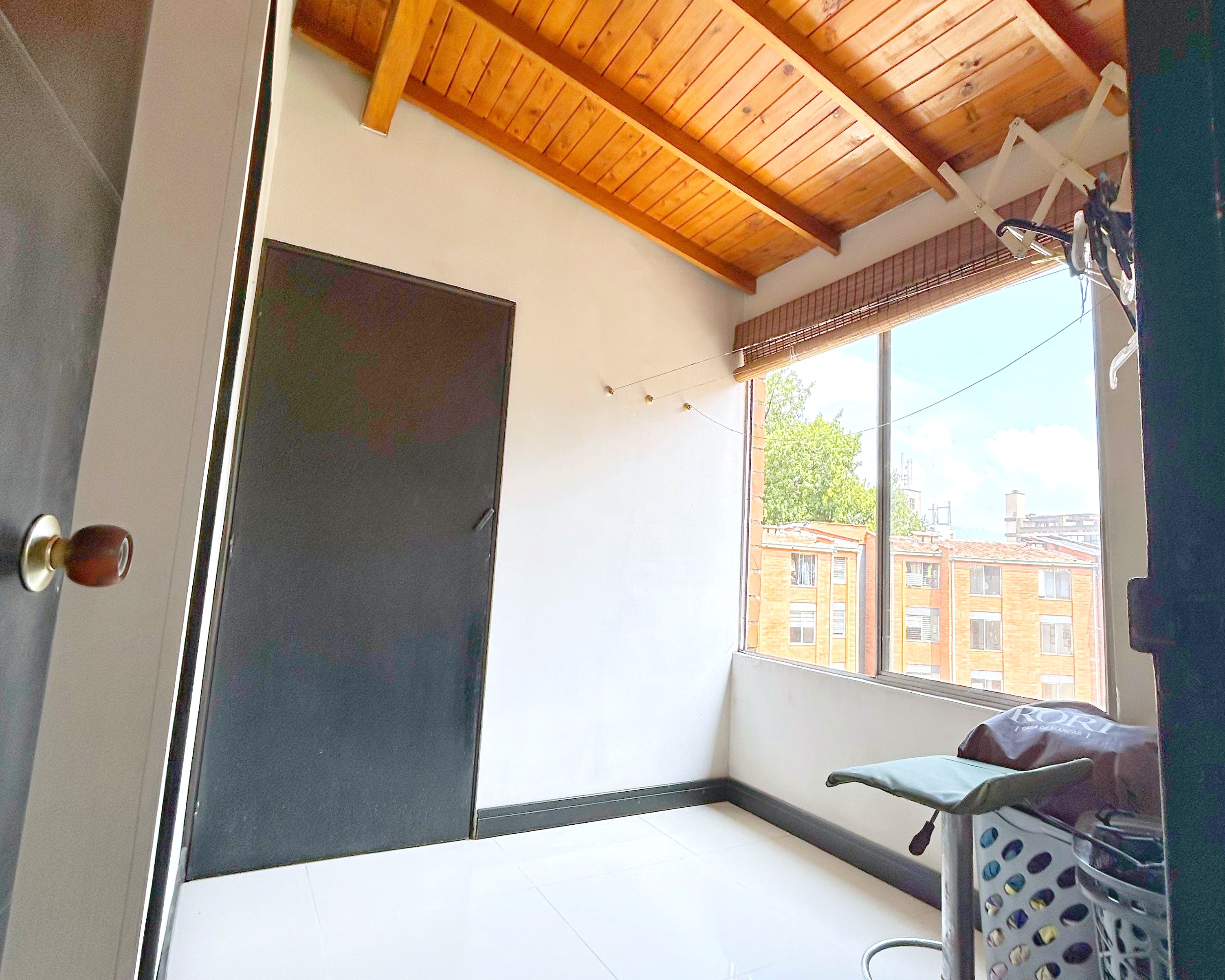 Apartamento En Venta Loma San Julian El Poblado Medellín