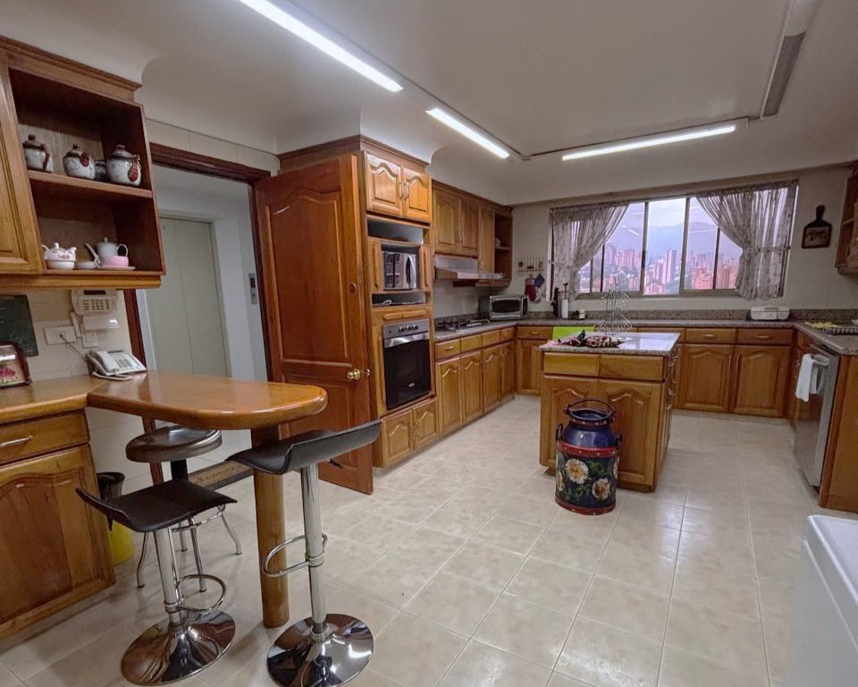 Apartamento En Venta Sector Lalinde el Poblado Antioquia