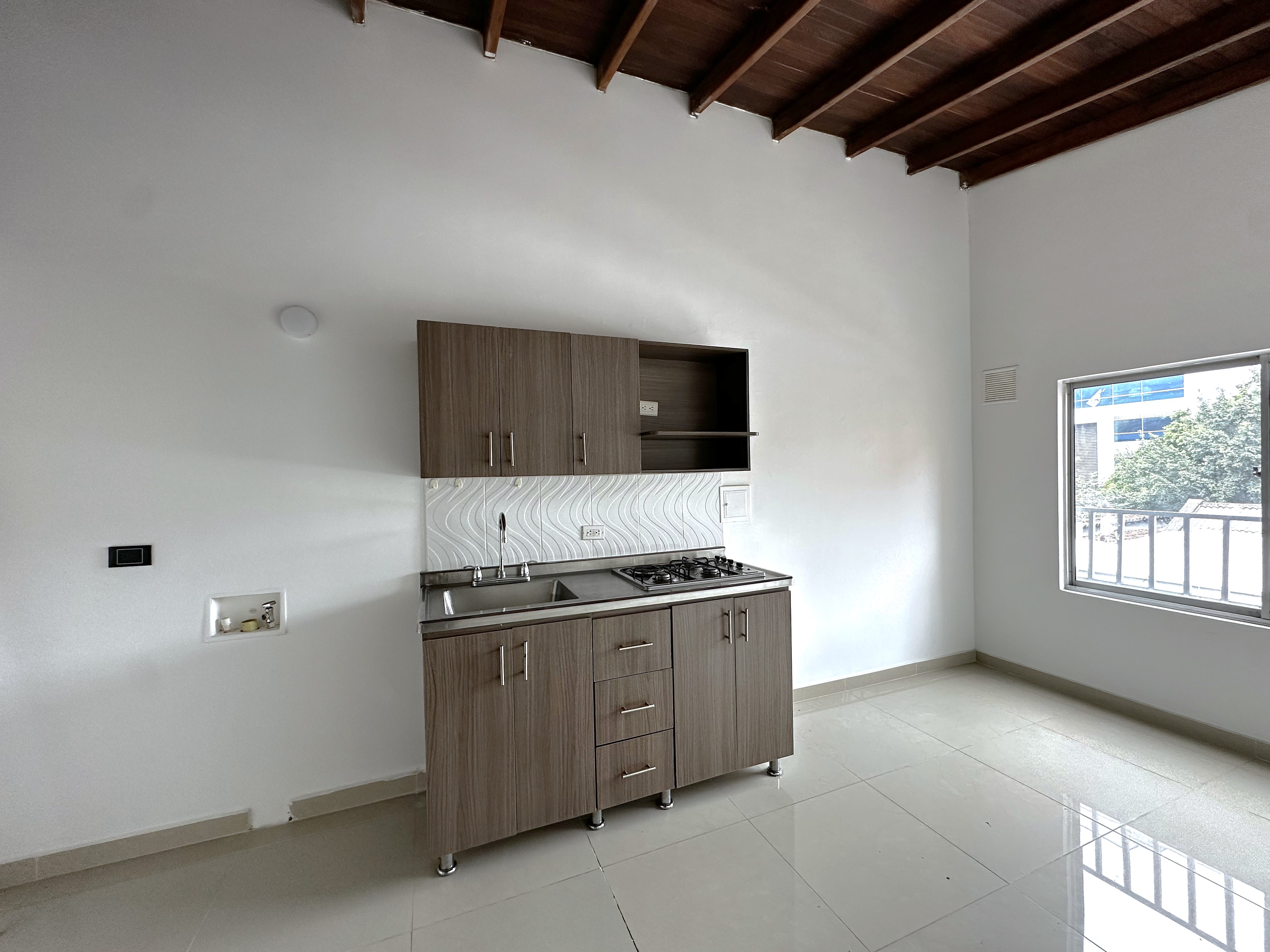 Apartaestudio En Arriendo La Castellana Medellín