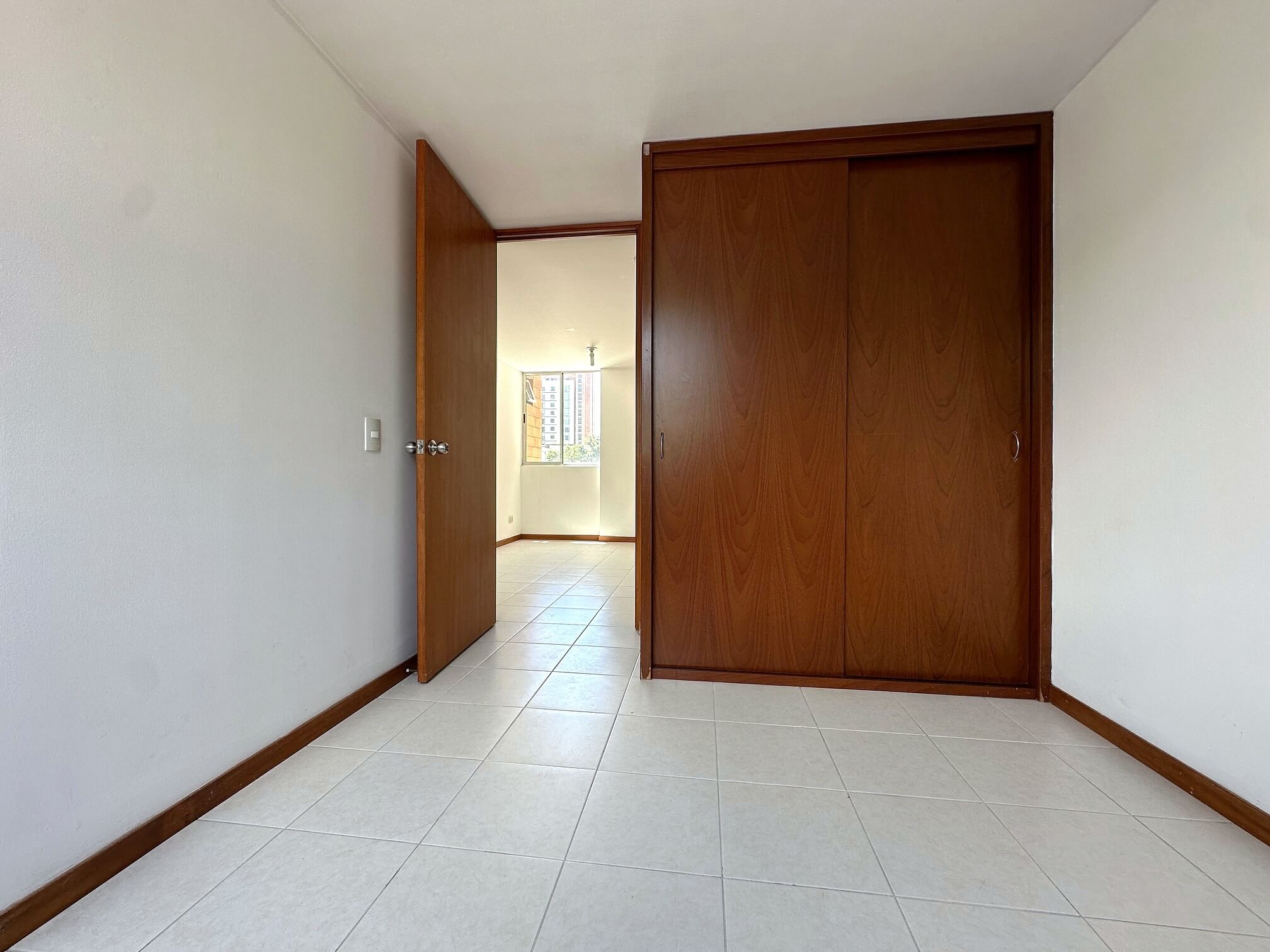 Apartamento En Venta Los Colores Medellín