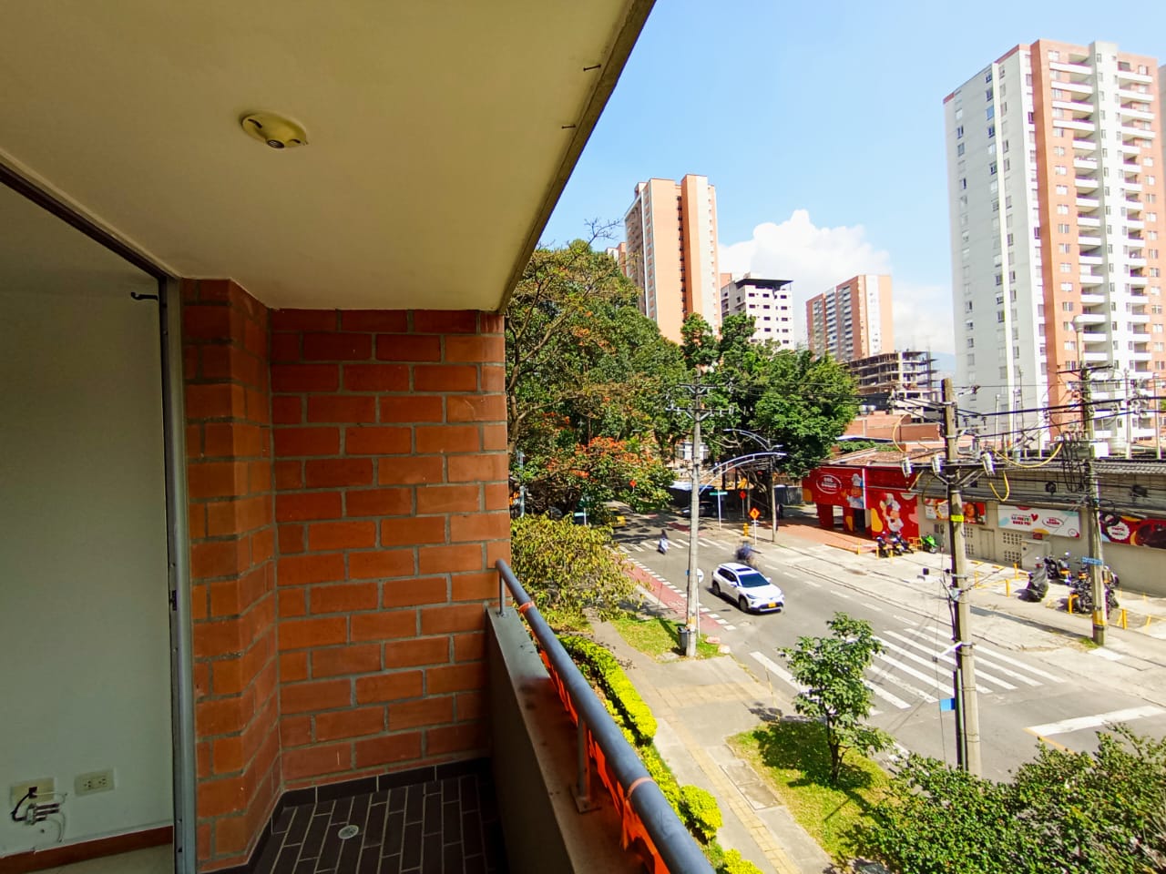 Apartamento En Venta Los Colores Medellín