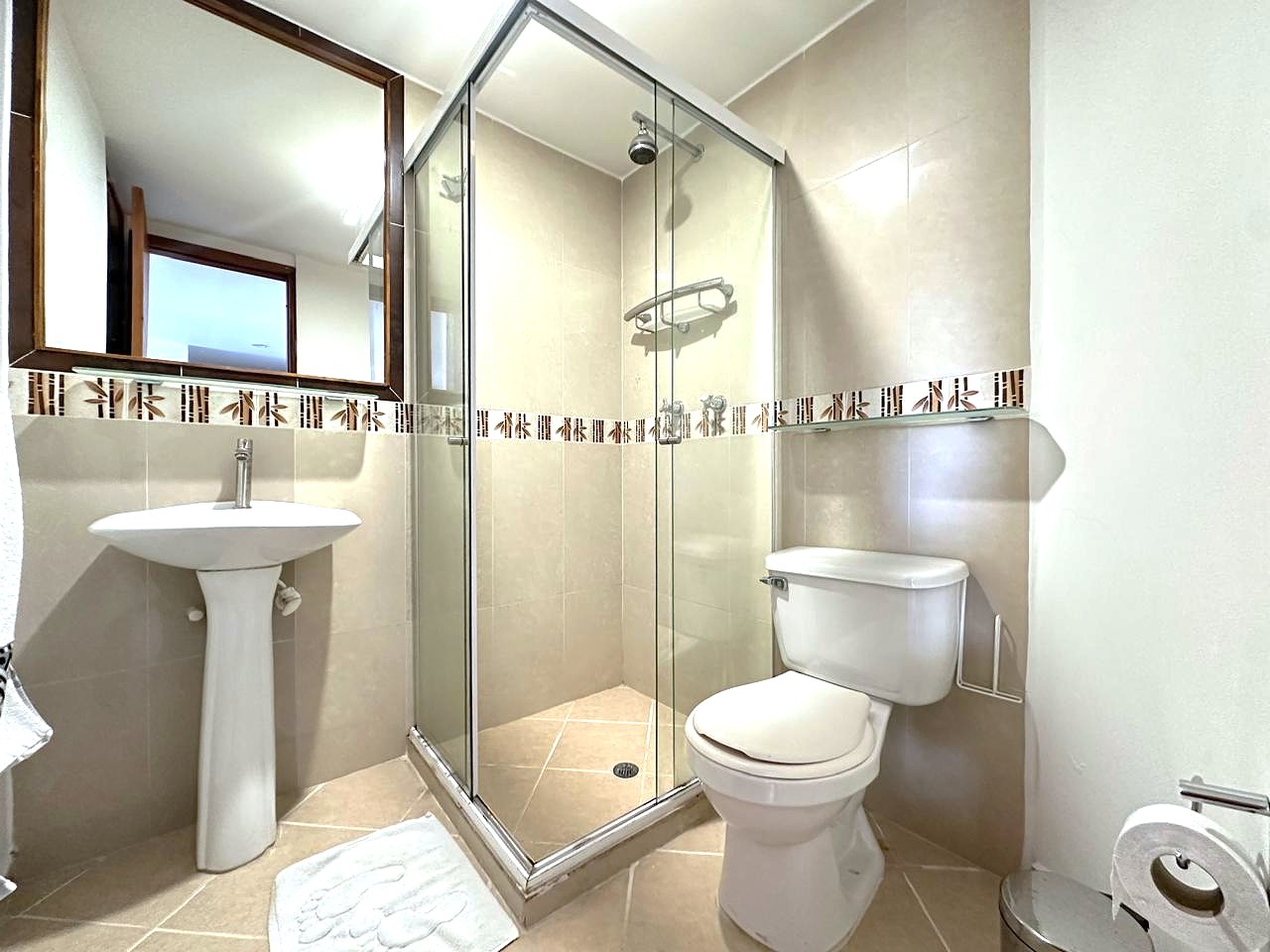 Apartaestudio En Arriendo La Castellana Medellín