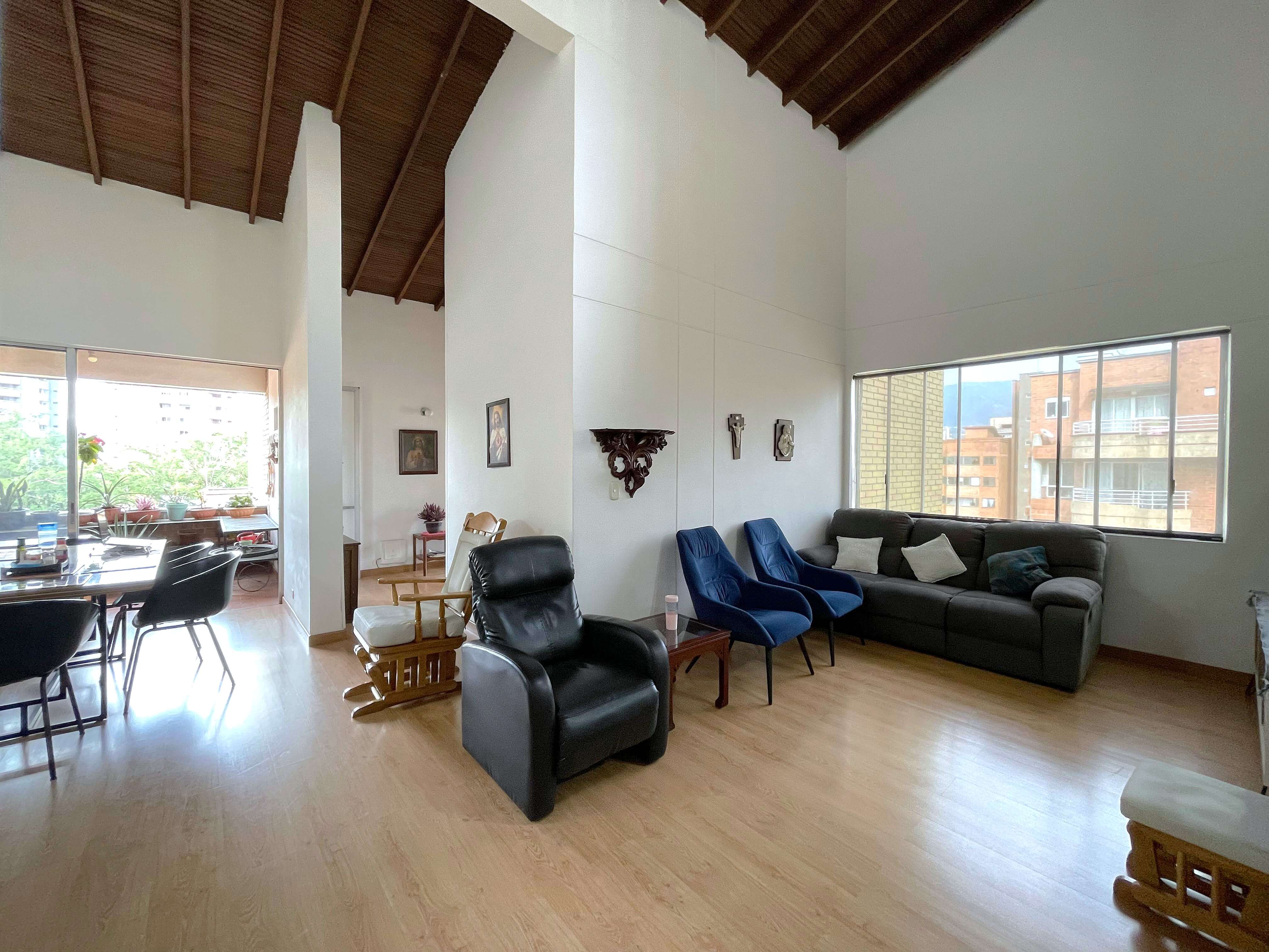 Apartamento Dúplex En Venta Laureles Segundo Parque Medellín