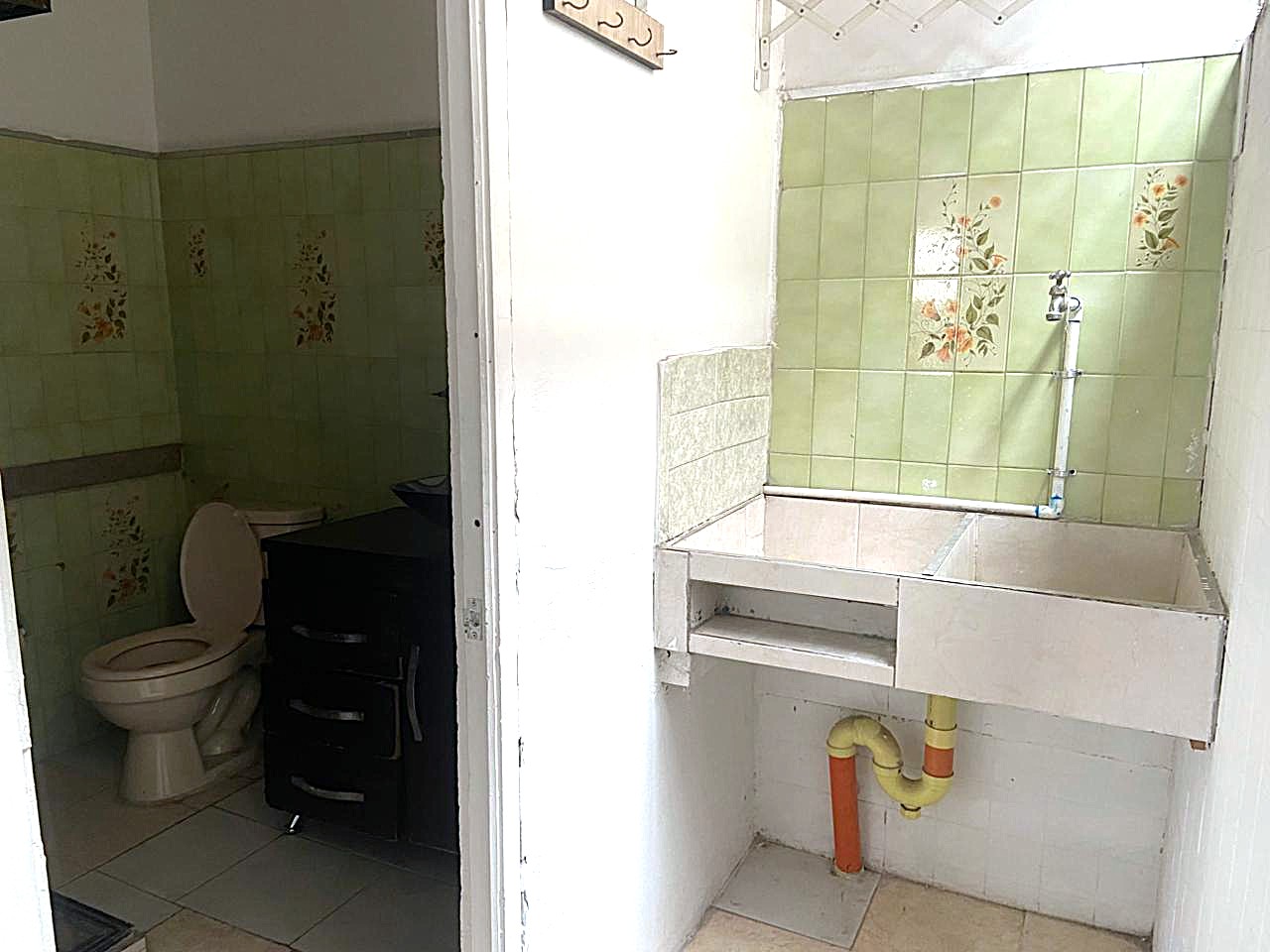 Apartaestudio En Arriendo Laureles Medellín