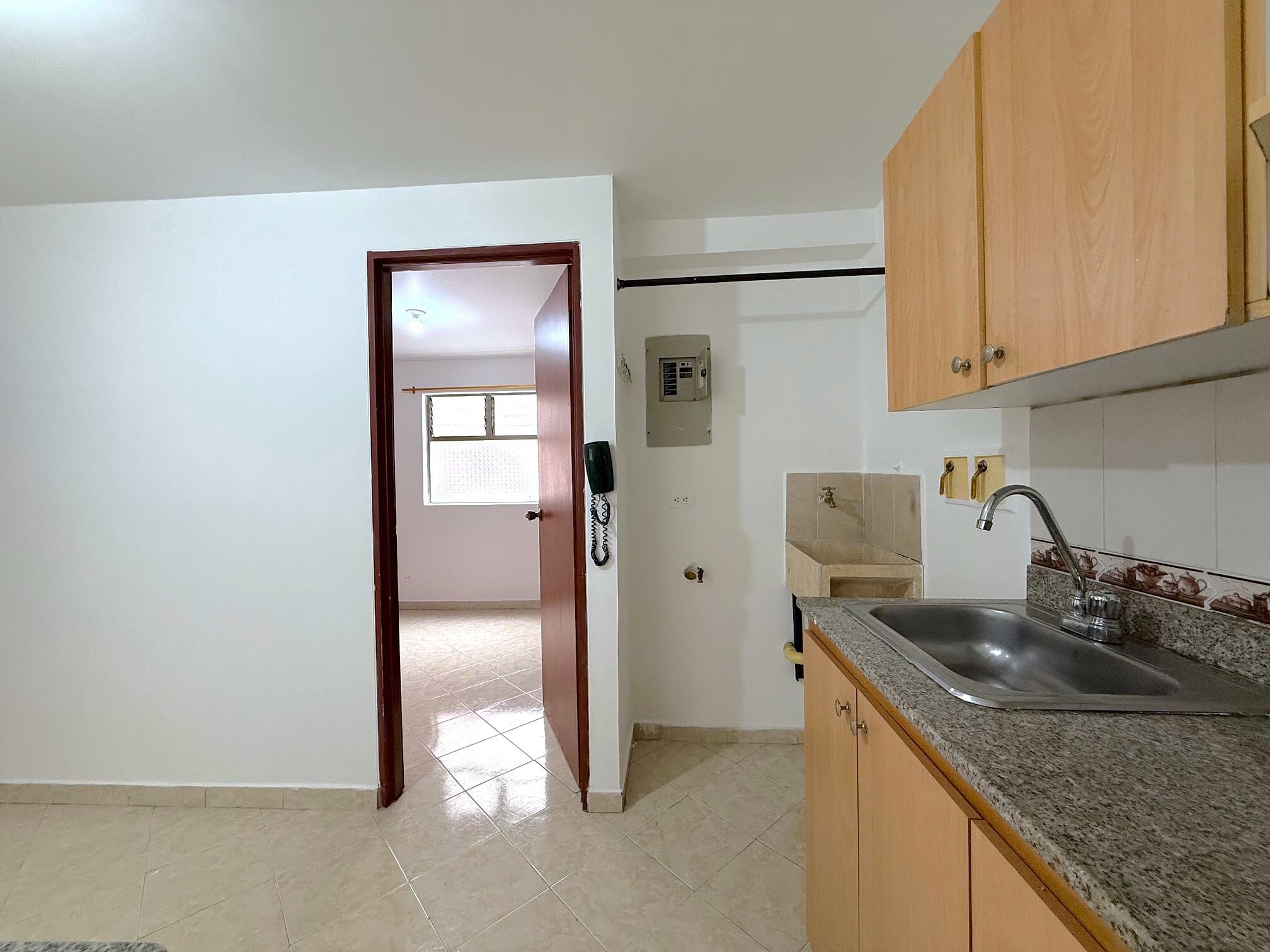 Apartaestudio En Arriendo Barrio Cristóbal Medellín