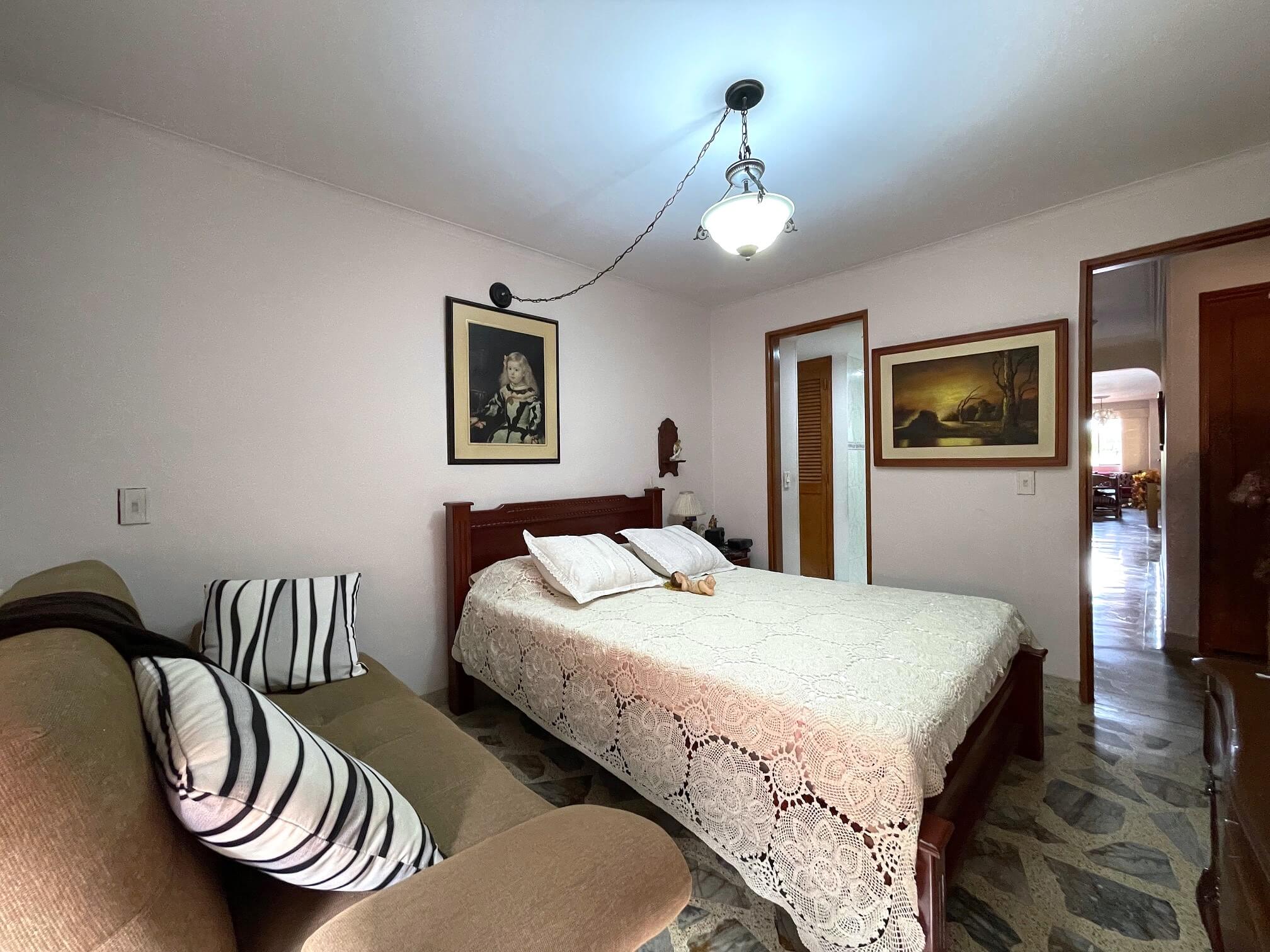 APARTAMENTO EN VENTA REMODELADO SECTOR CERRO NUTIBARA PARTE BAJA