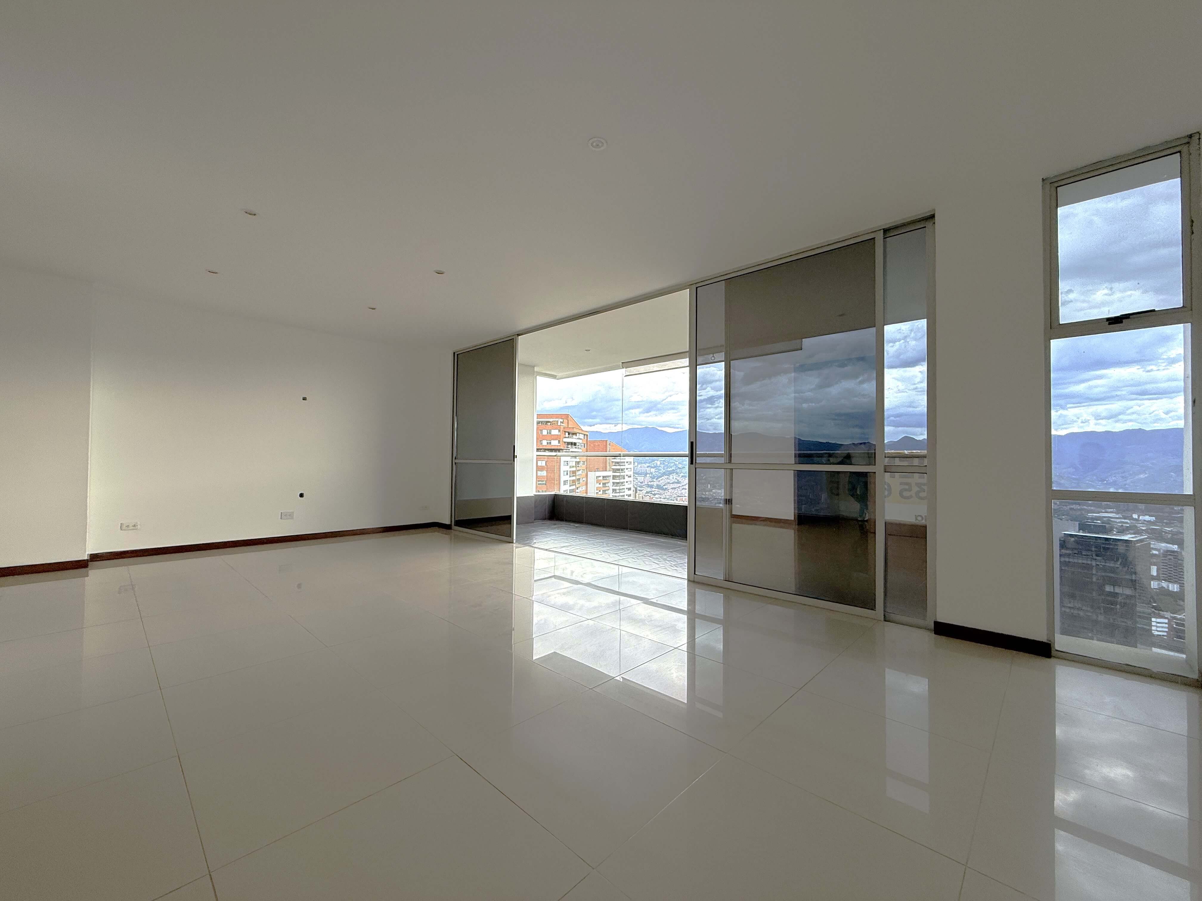 Apartamento En Arriendo La Calera El Poblado Medellín