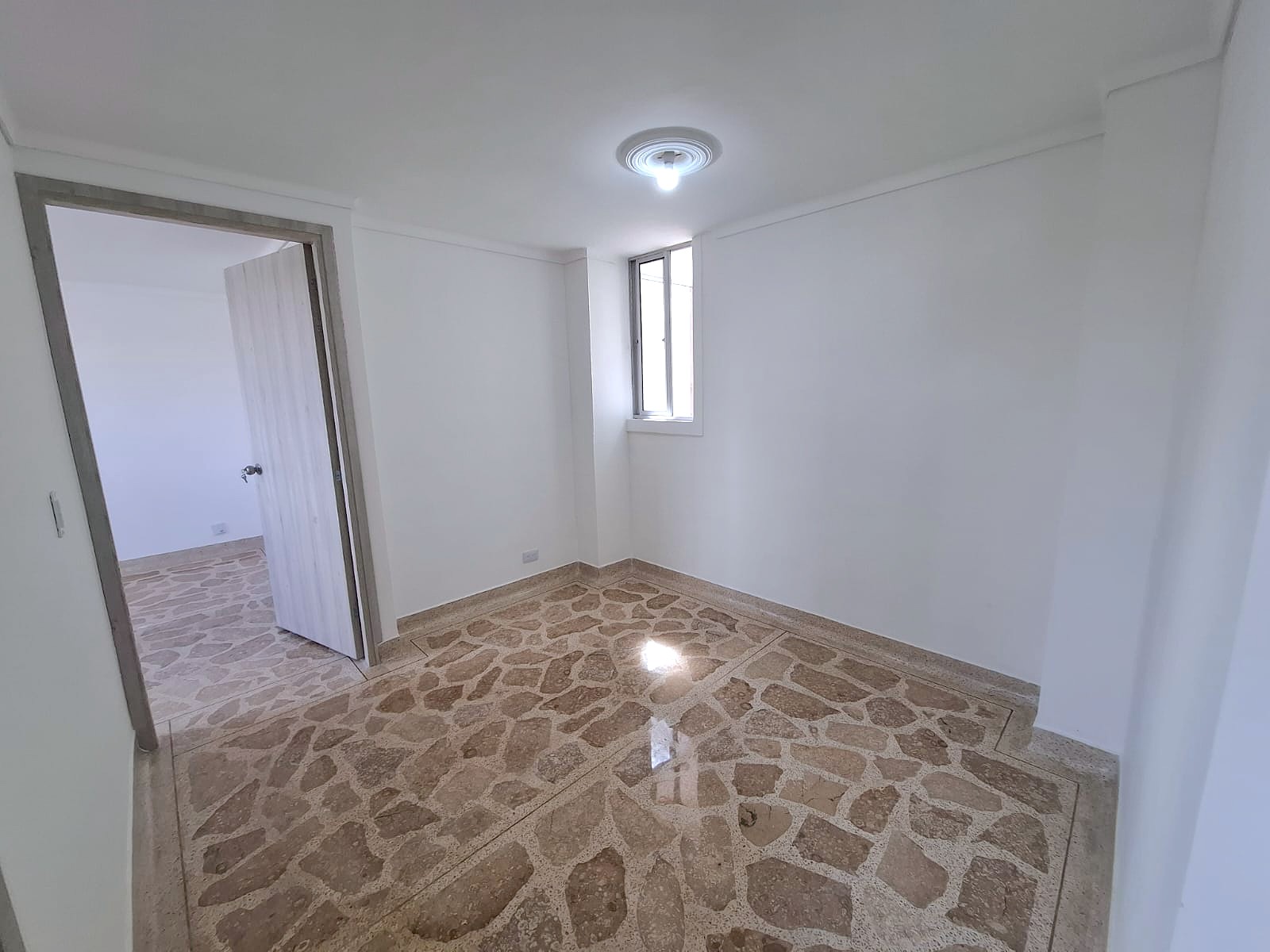 Apartamento En Venta Calasania Medellín