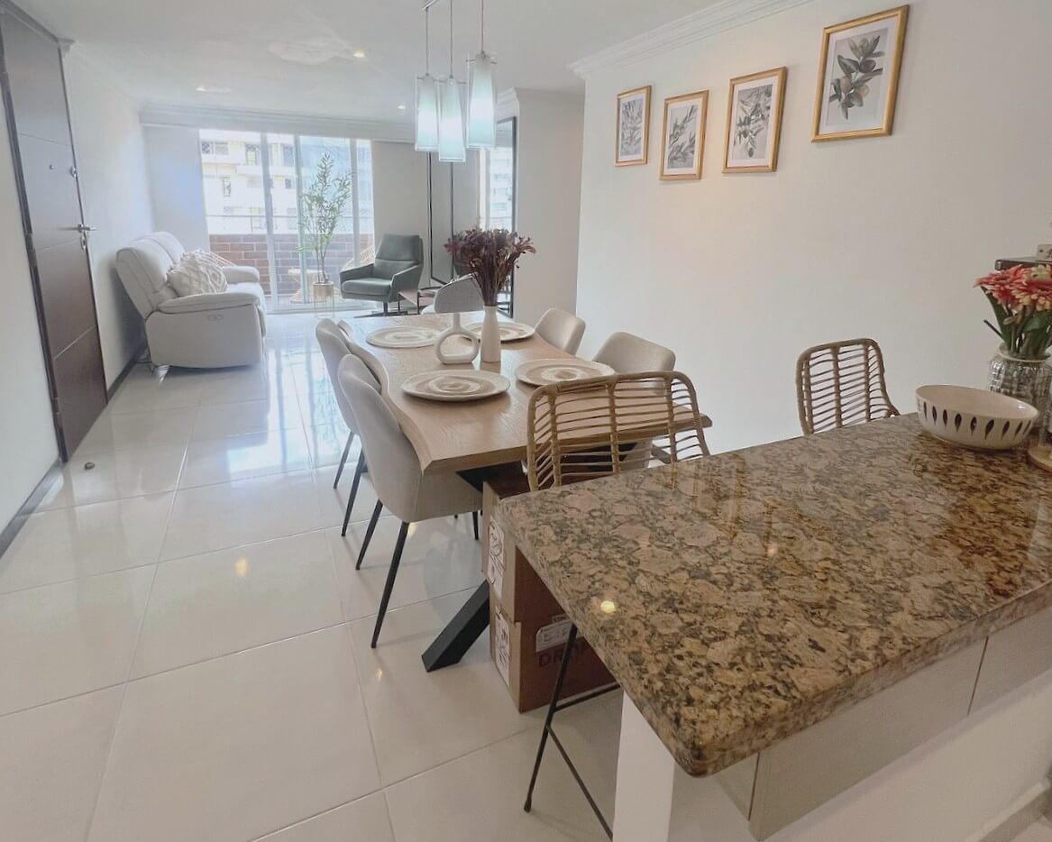 Apartamento En Venta Los Colores Medellín Antioquia