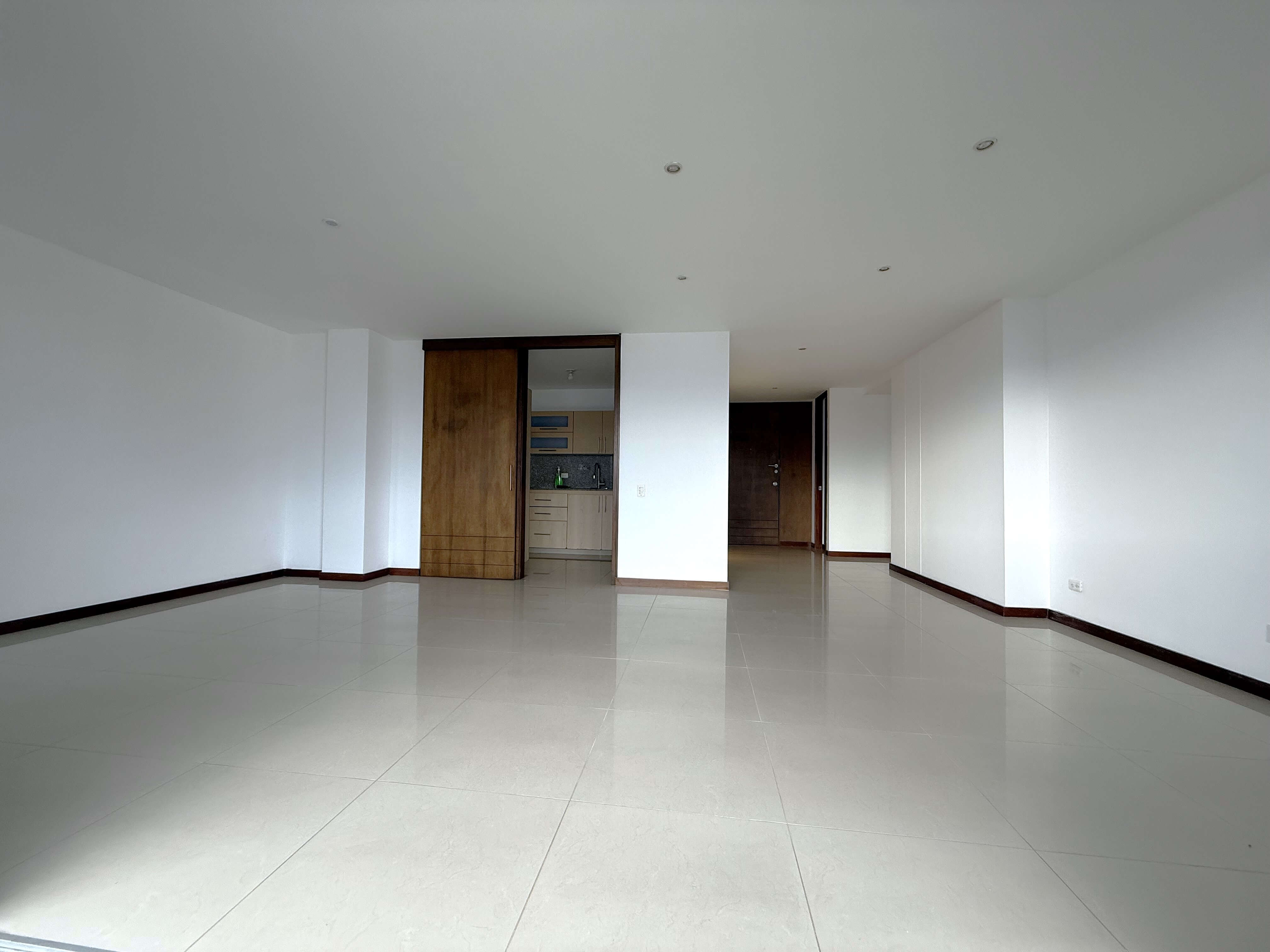 Apartamento En Arriendo La Calera El Poblado Medellín