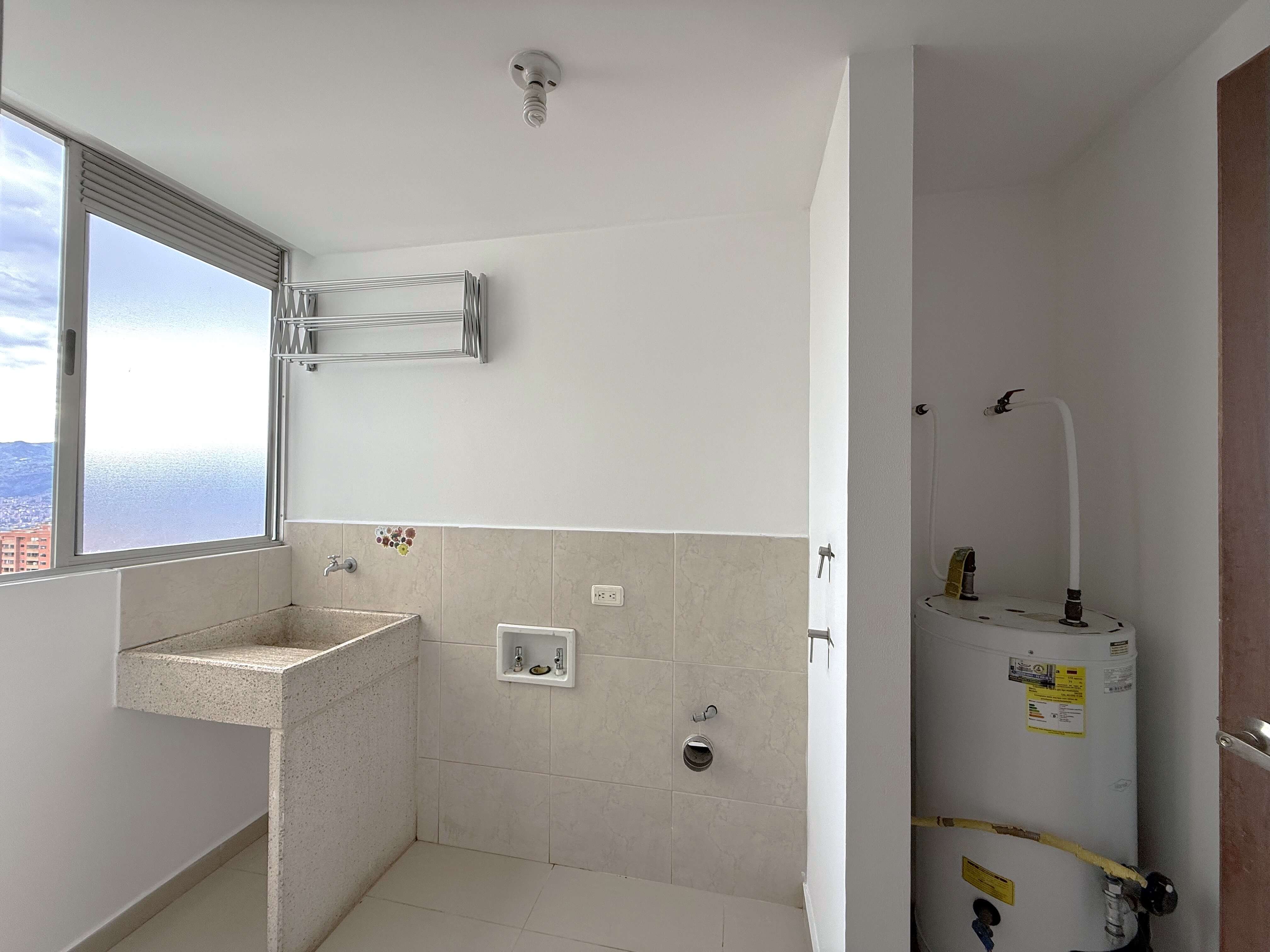 Apartamento En Arriendo La Calera El Poblado Medellín