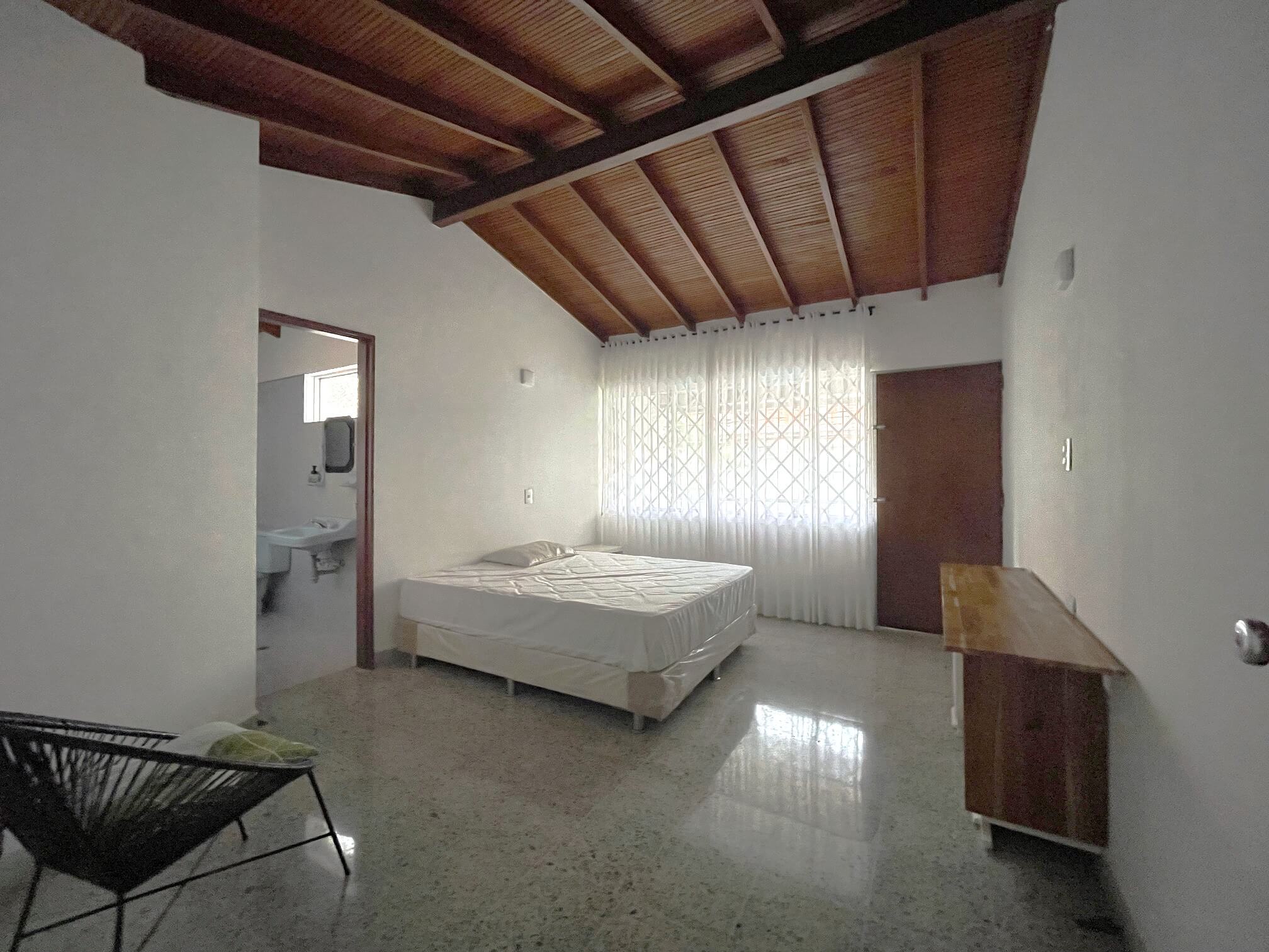Casa Lote en Venta La Castellana Medellín