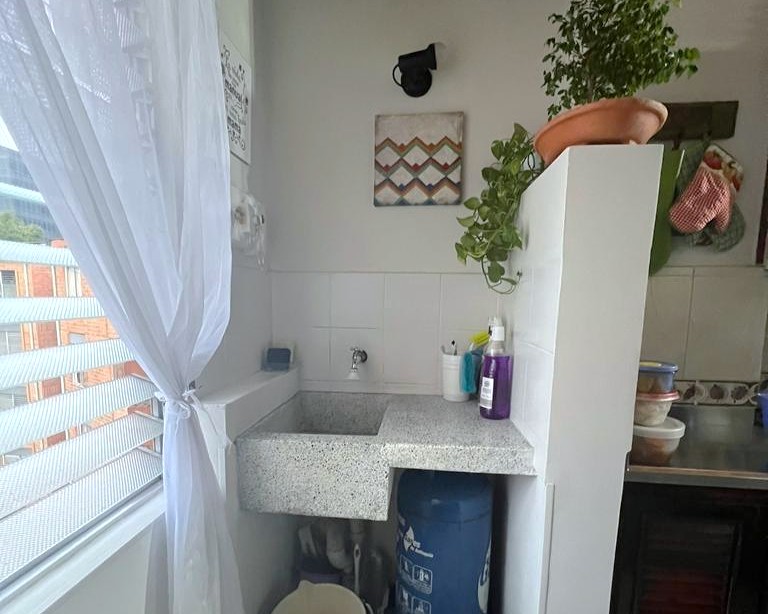 Apartamento En Venta Loma San Julian El Poblado Medellín
