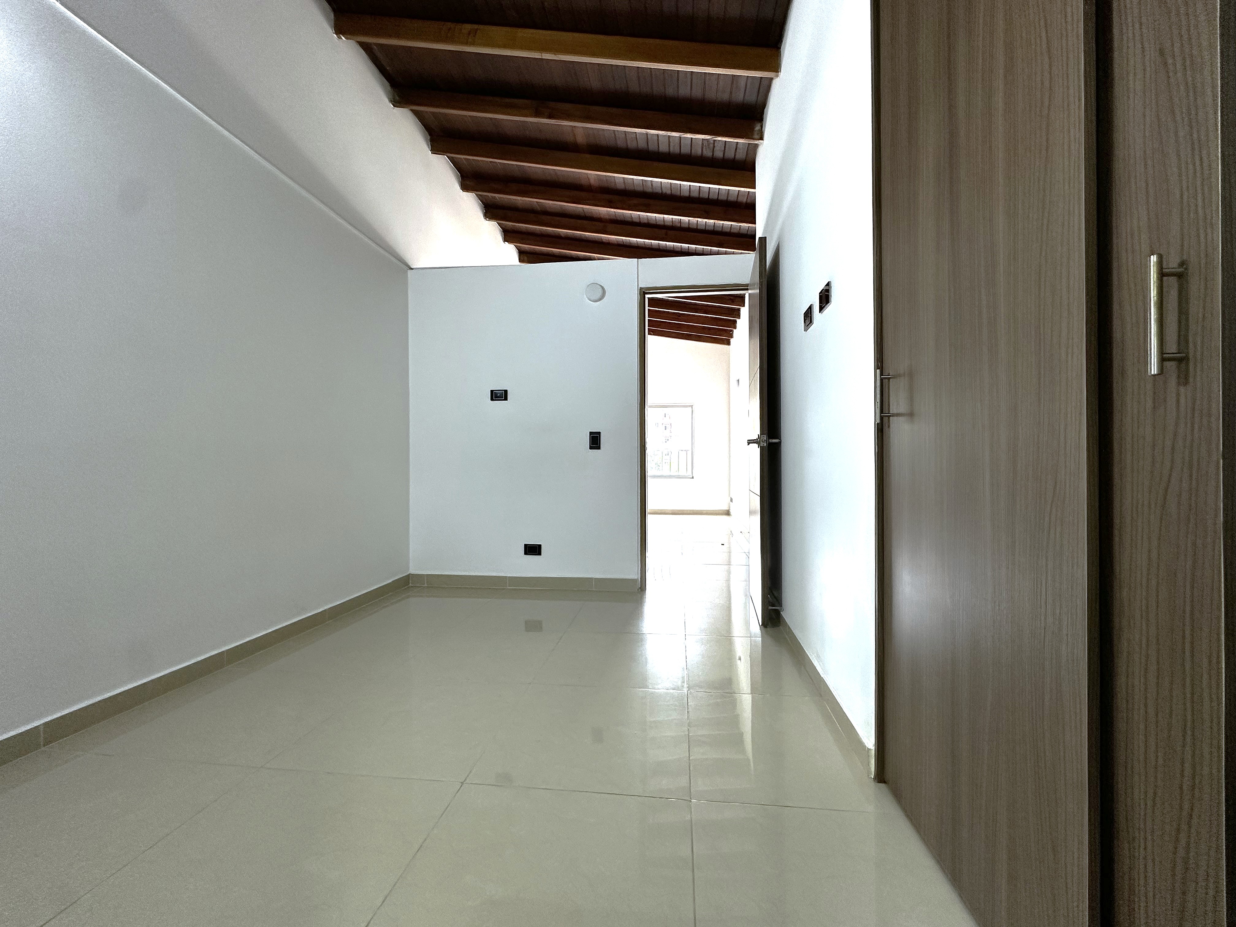 Apartaestudio En Arriendo La Castellana Medellín