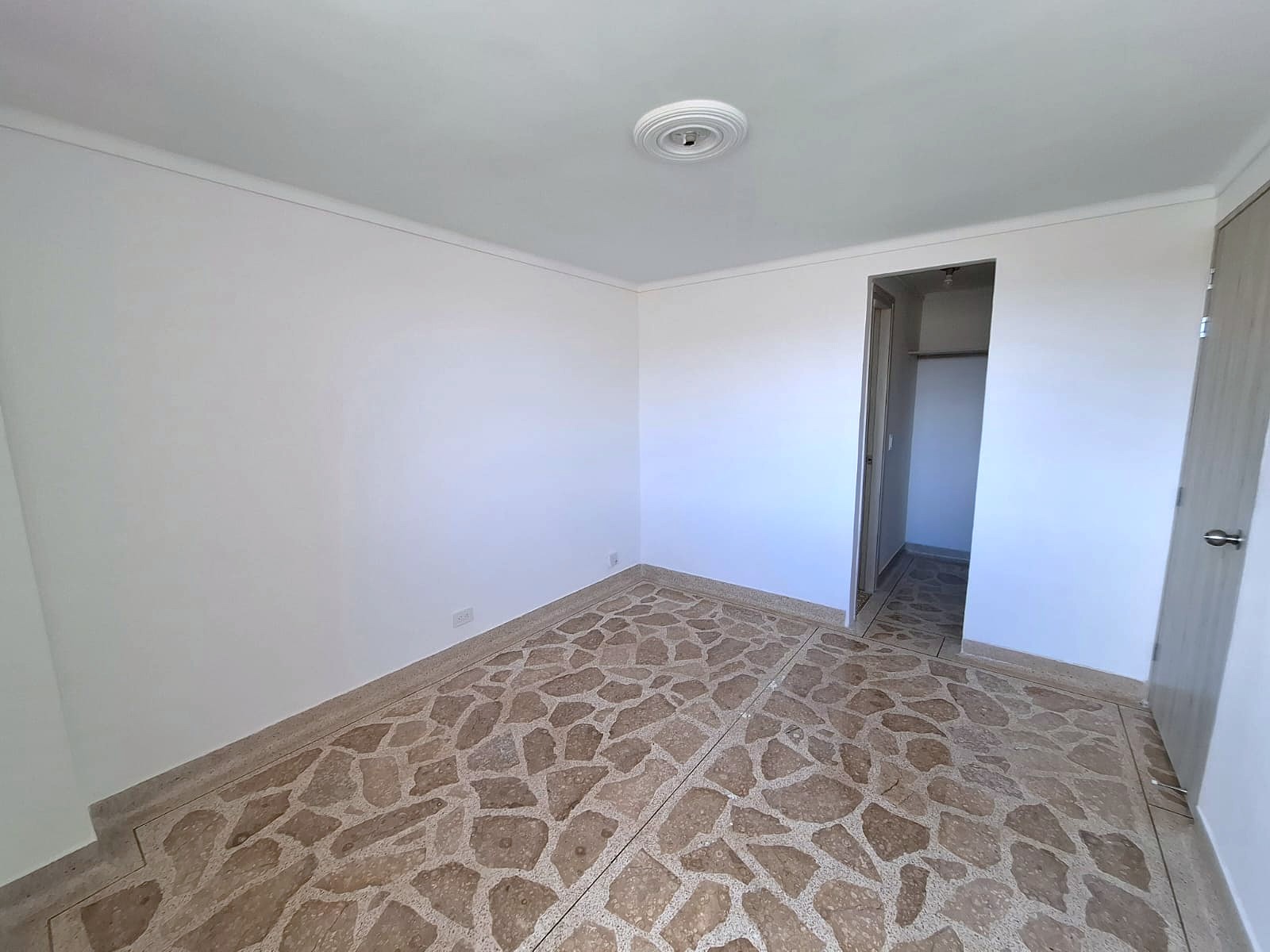 Apartamento En Venta Calasania Medellín