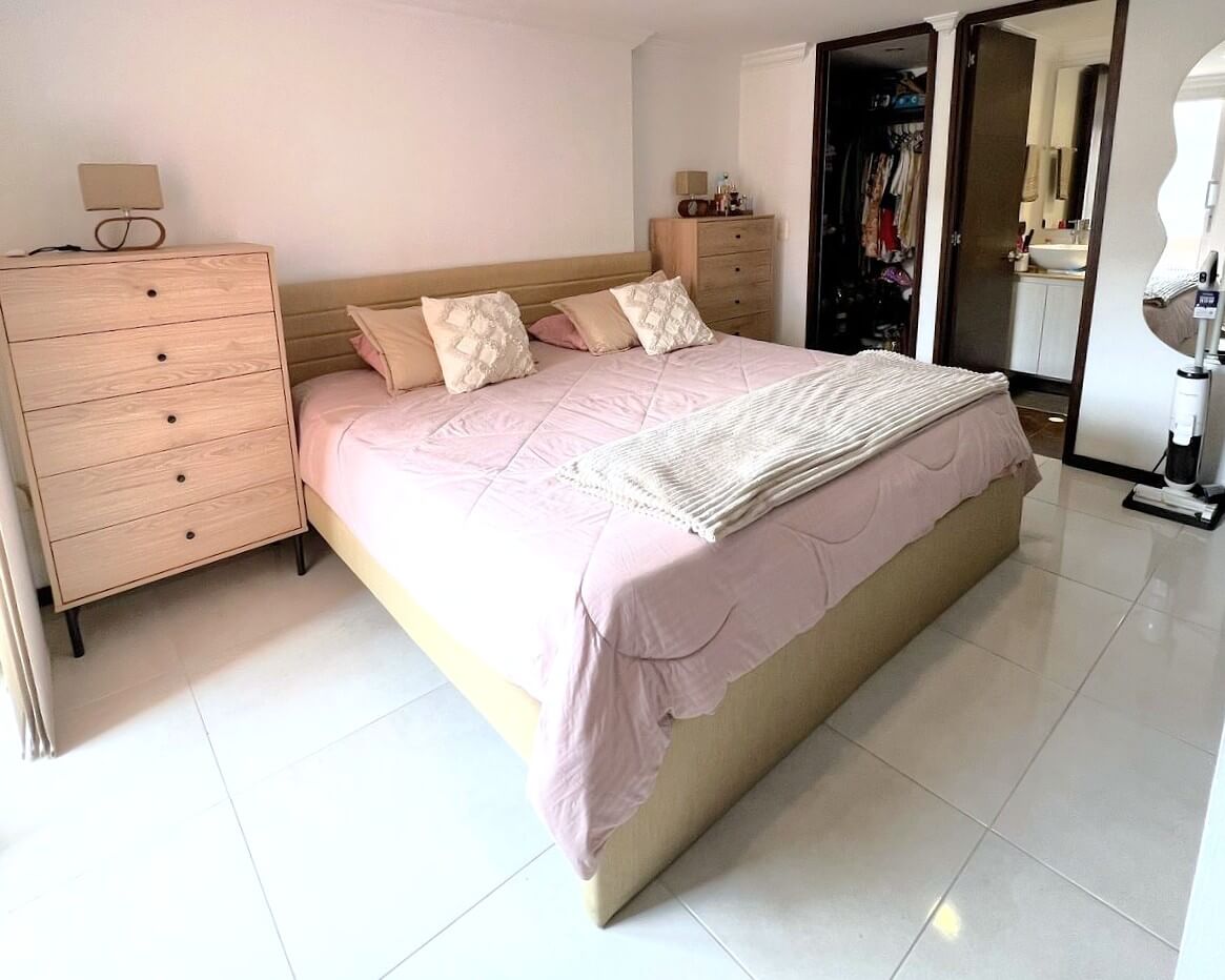 Apartamento En Venta Los Colores Medellín Antioquia