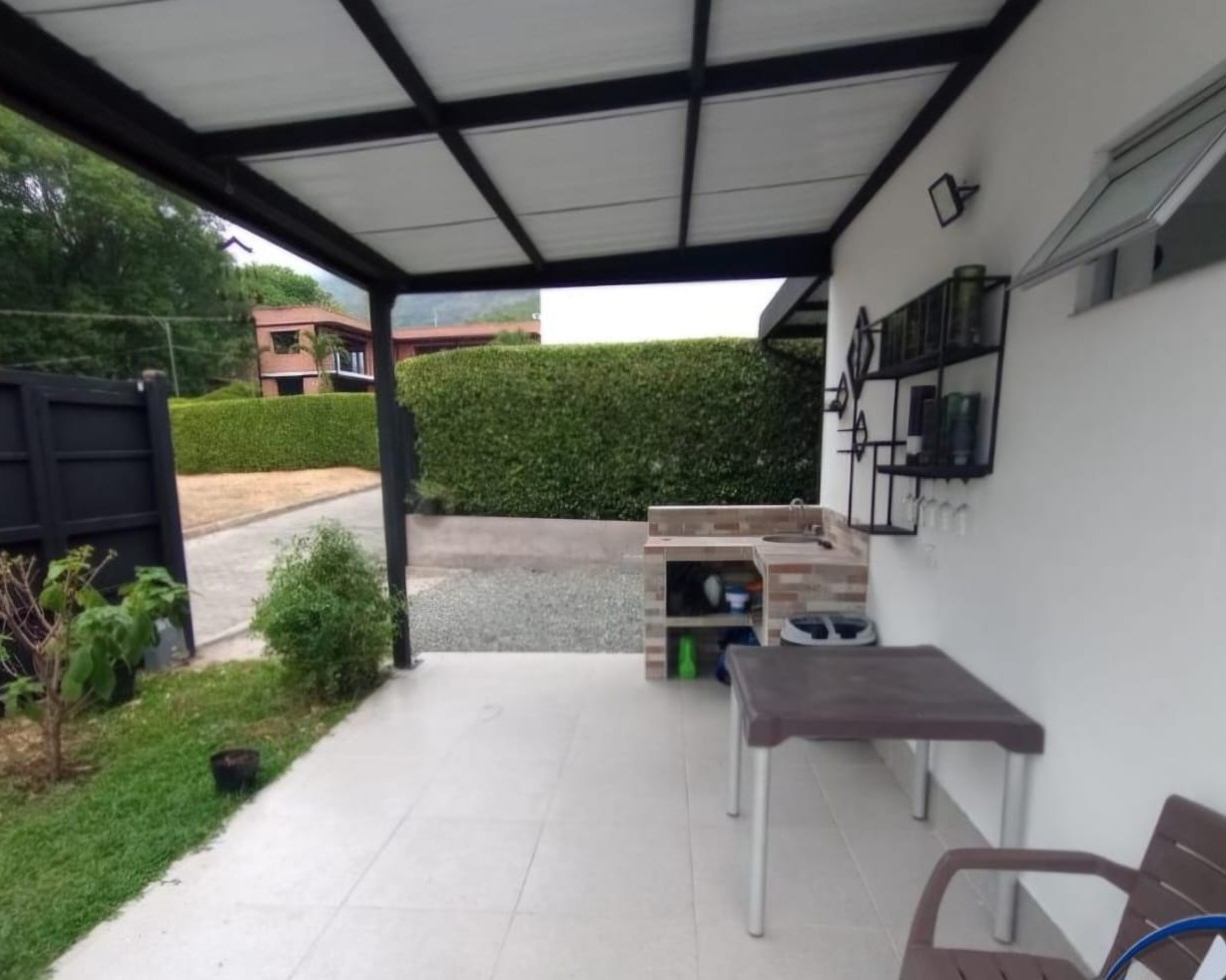 Casa en Venta Parcelación Sopetran Antioquia