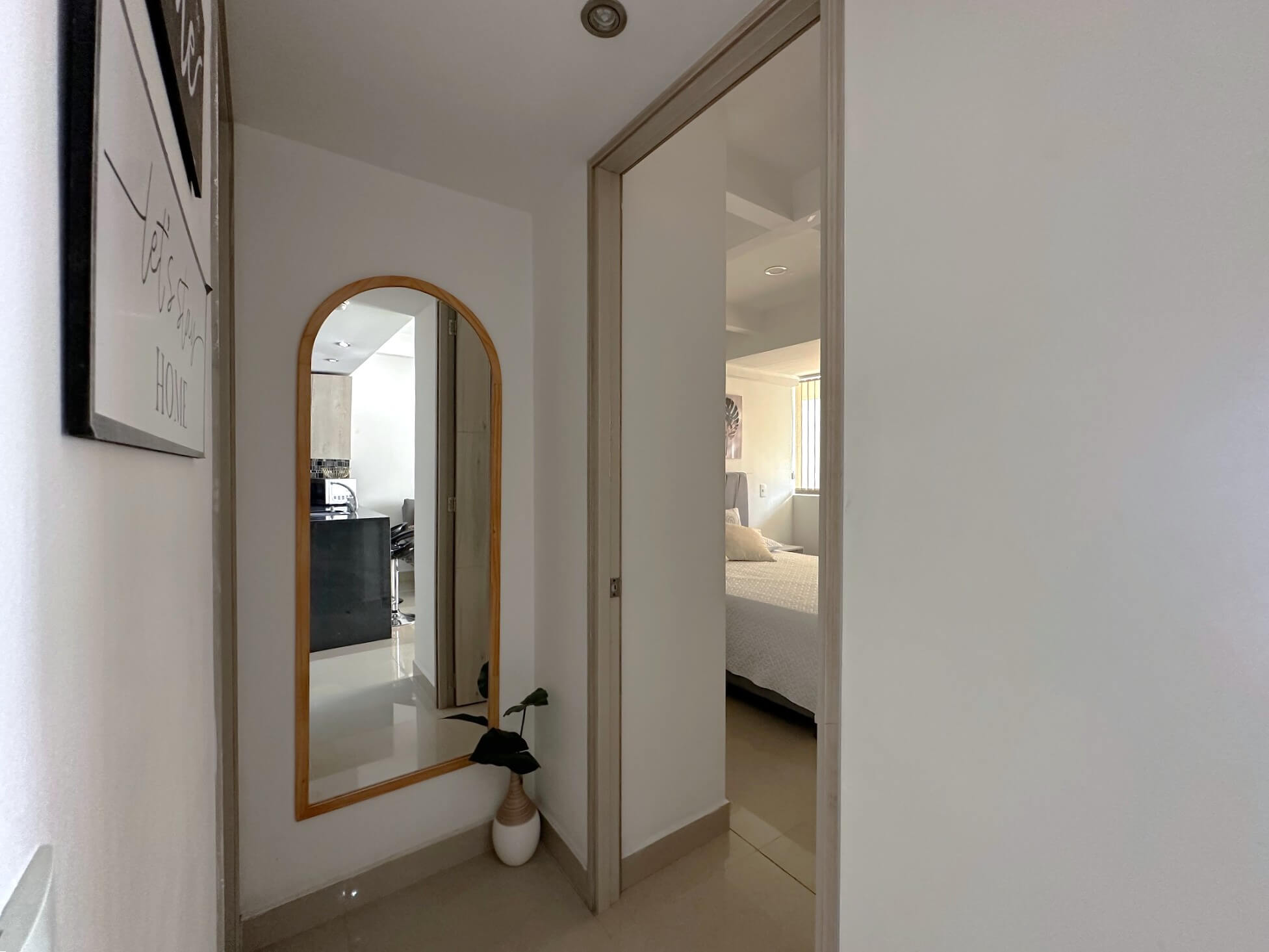 Apartaestudio En Arriendo Loma De Los Bernal Medellín