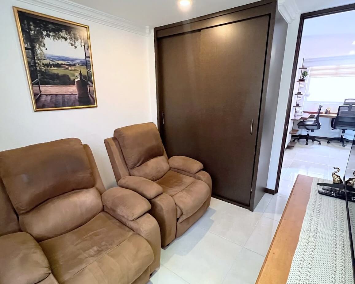 Apartamento En Venta Los Colores Medellín Antioquia
