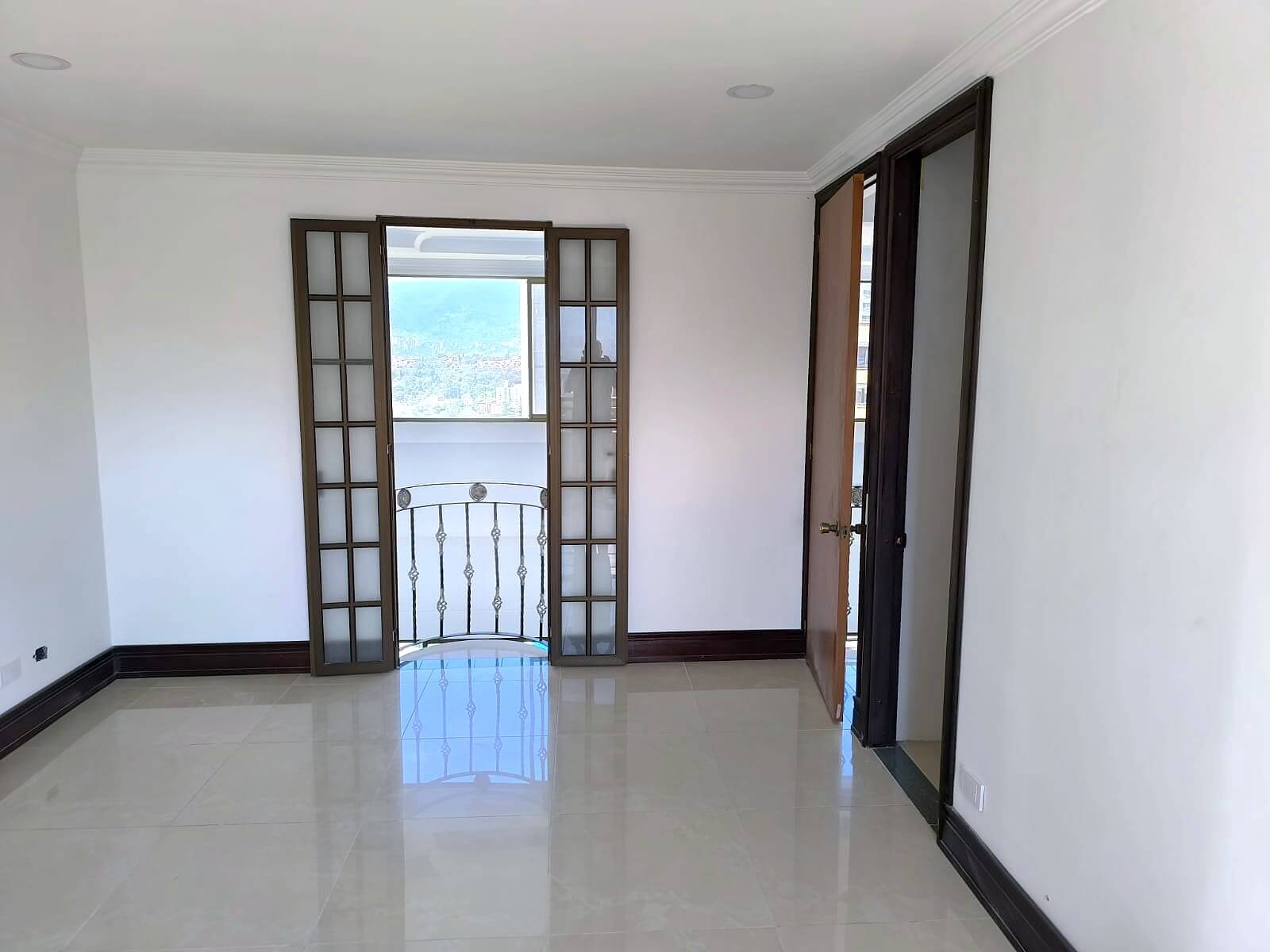 Penthouse Dúplex En Venta Loma De Los Bernal Belén Medellín