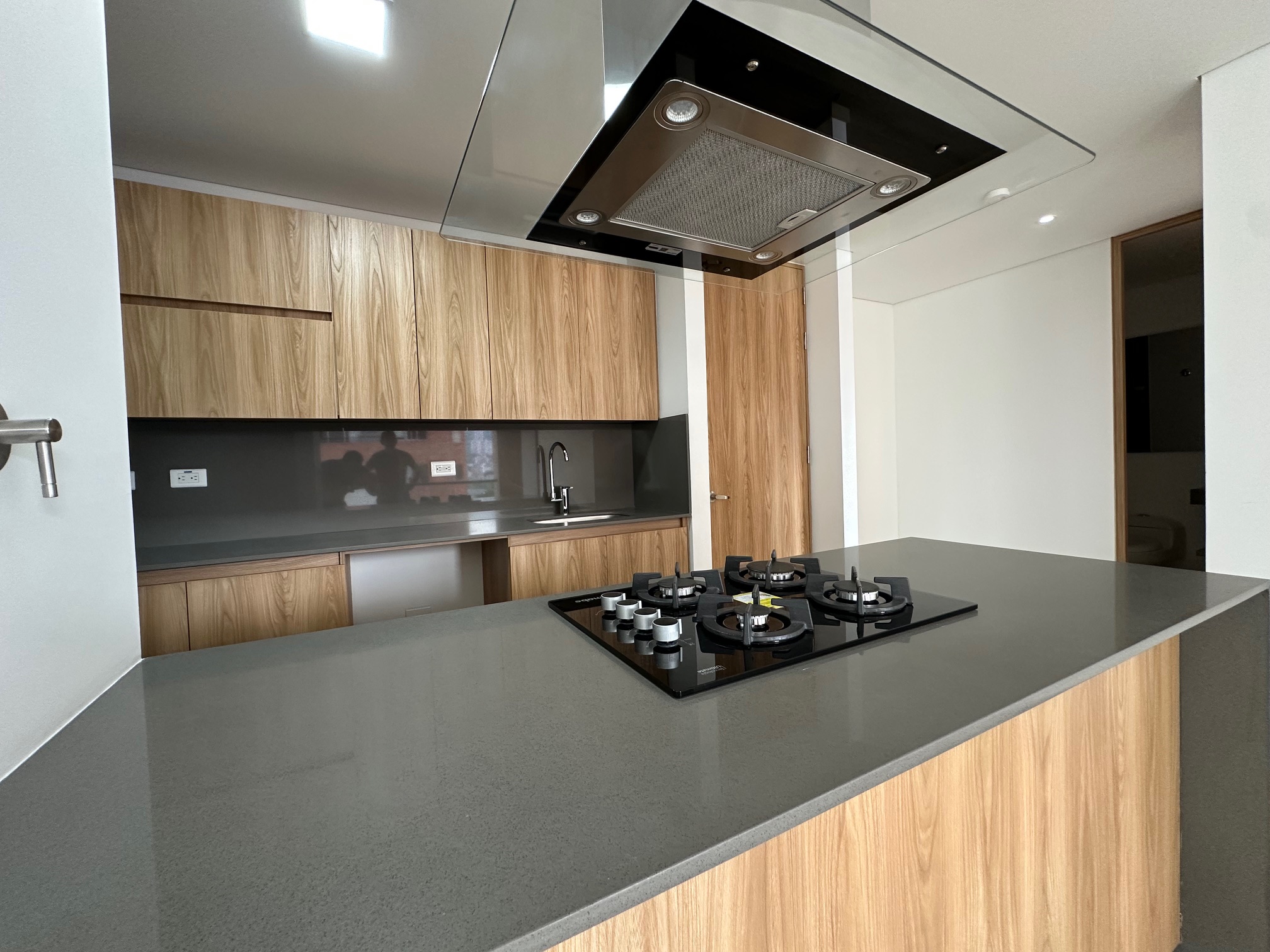 Apartamento En Venta Los Colores Medellín