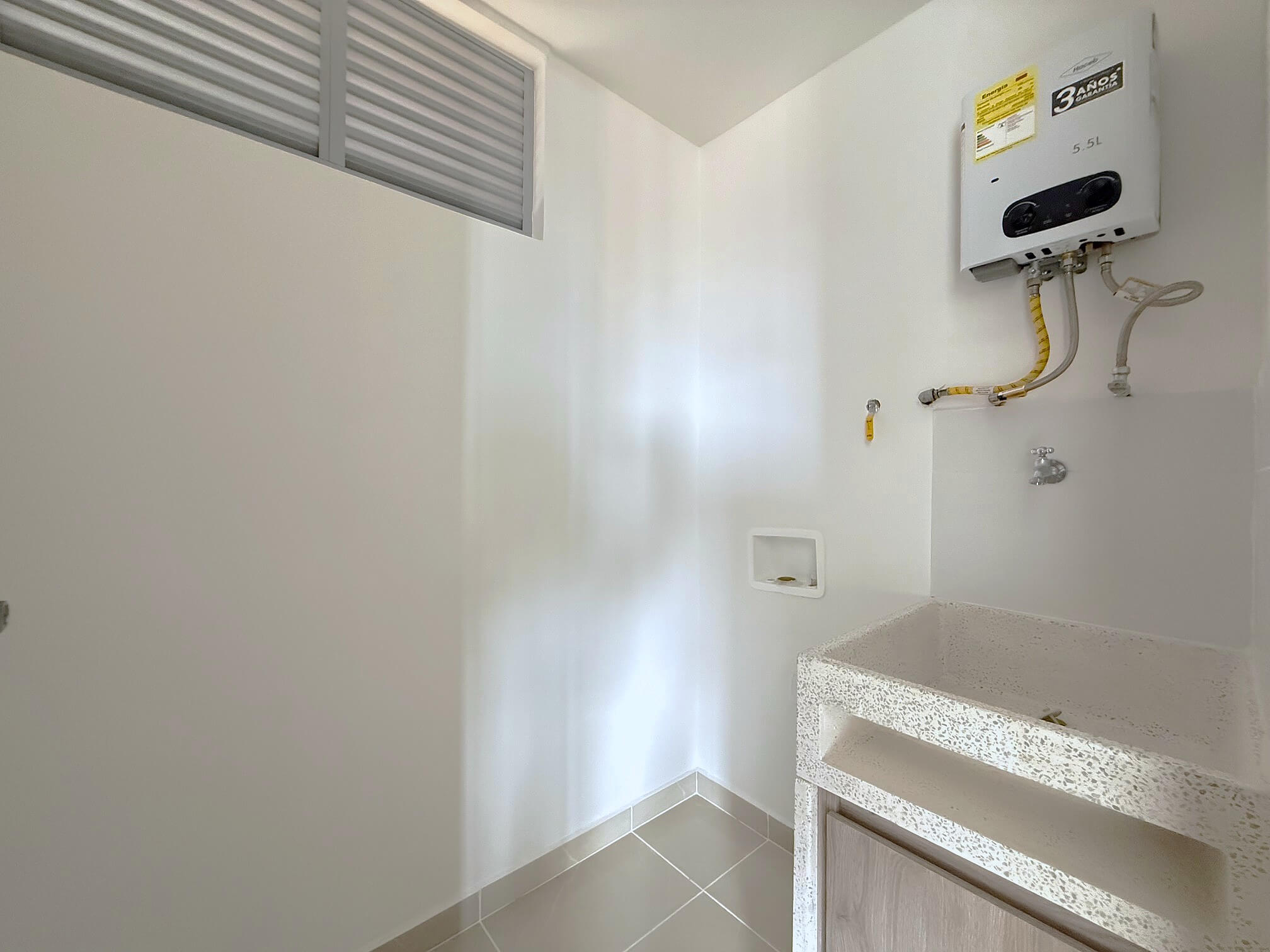 Apartamento En Arriendo Loma San José Sabaneta Antioquia
