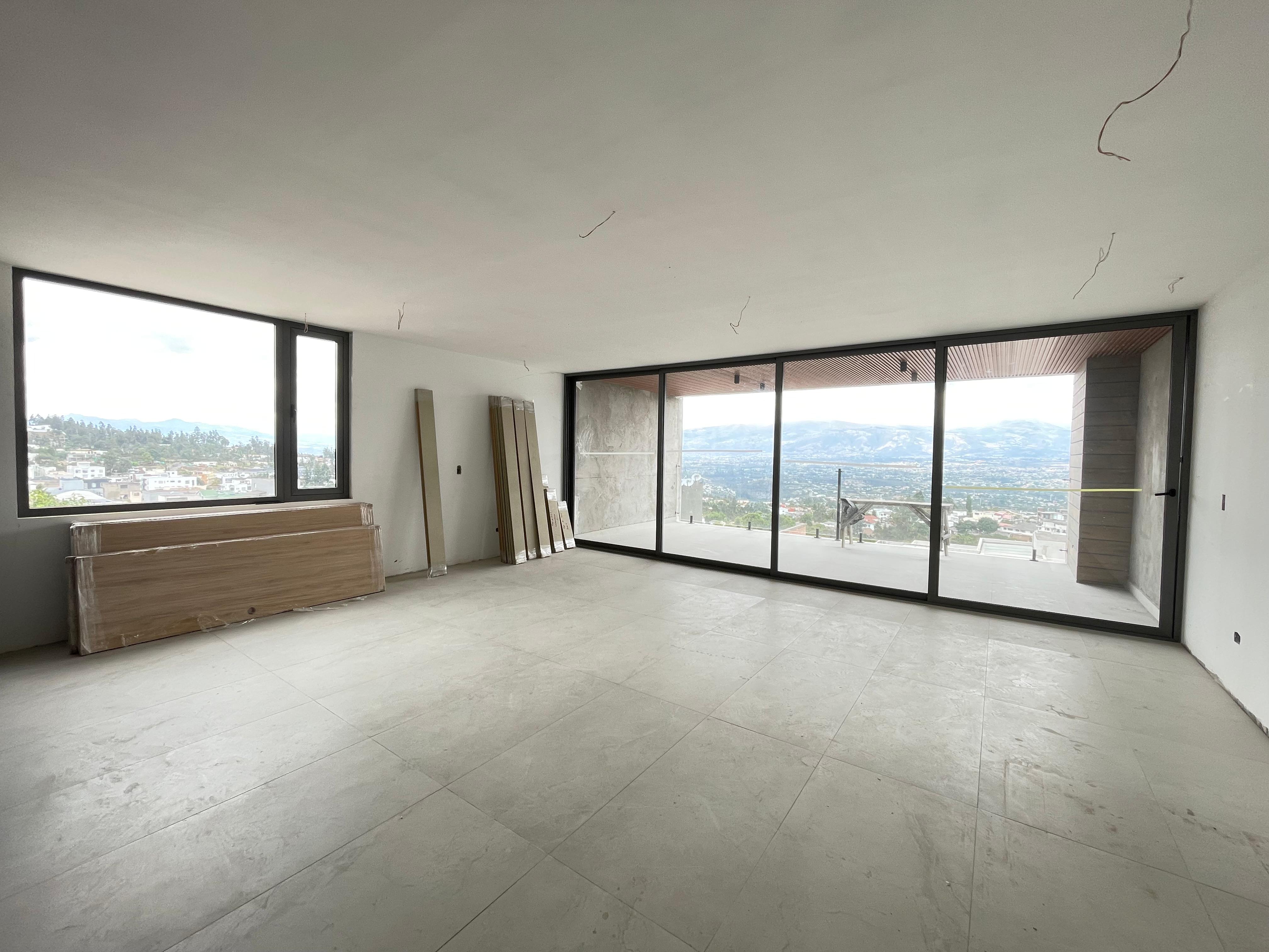 Cumbayá, Hermoso Departamento en Venta, 193m2