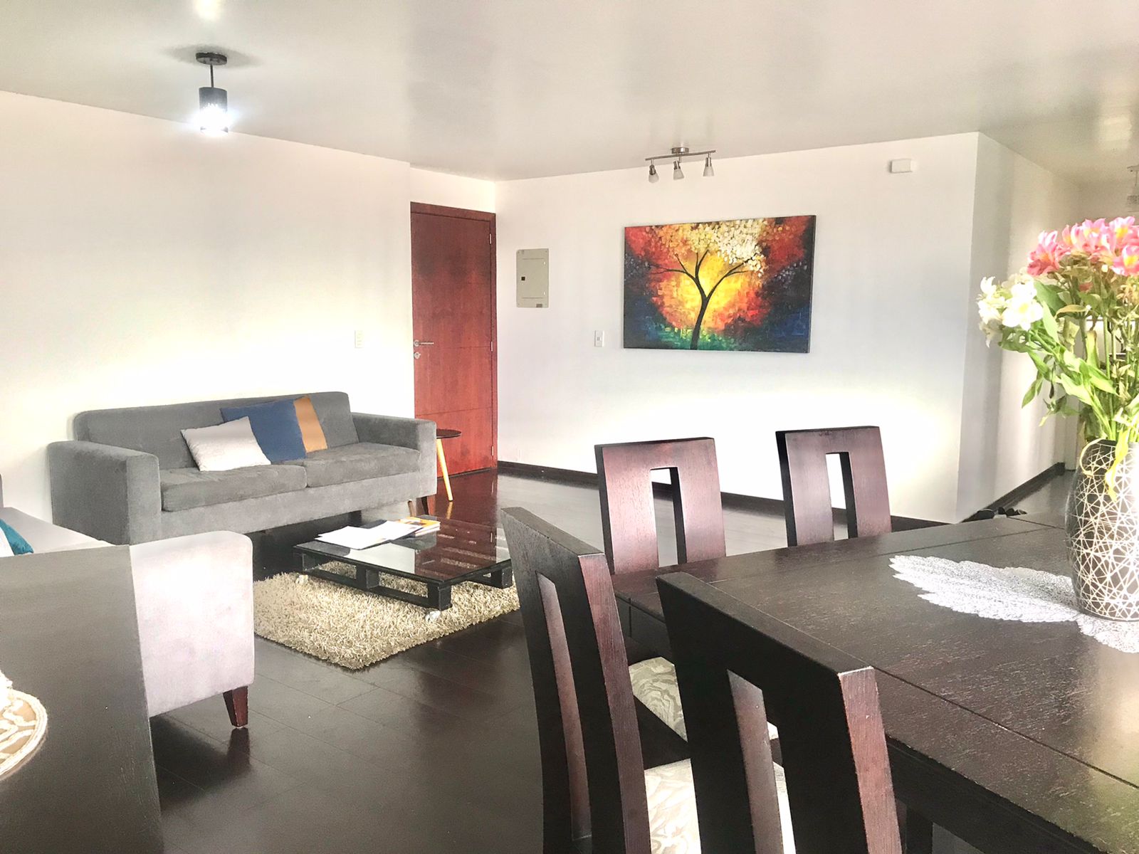 Monteserrin , Hermoso Departamento en Venta, 120m2