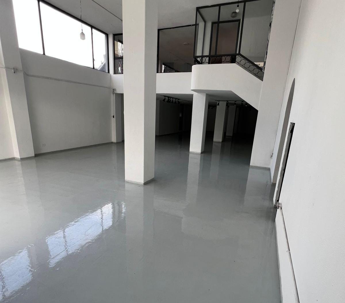 Jipijapa, De Oportunidad, Local Comercial en Renta, 750m2