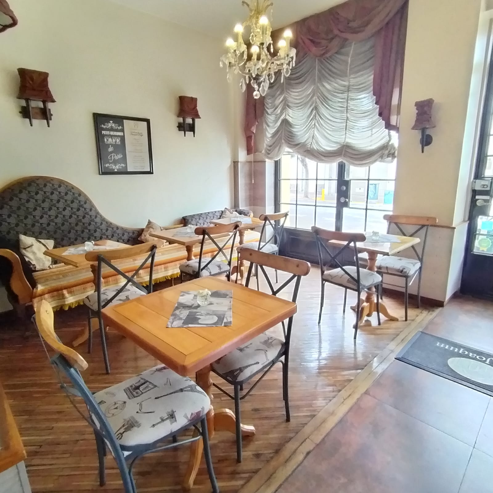 La Colón, De Oportunidad Edificio en Venta, 525m2