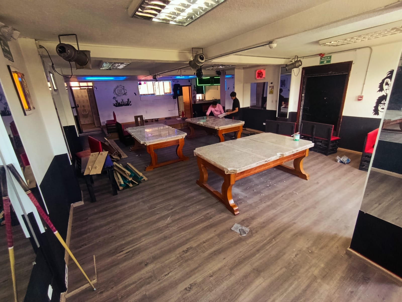 Solanda, De Oportunidad, Local Comercial en  Venta, 128m2