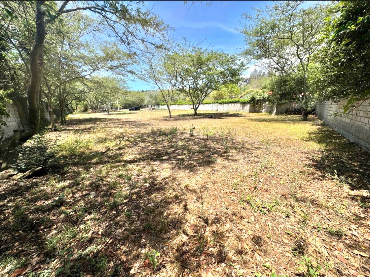 Cumbayá, Terreno en Venta, 1776.85m2, Cos 70%