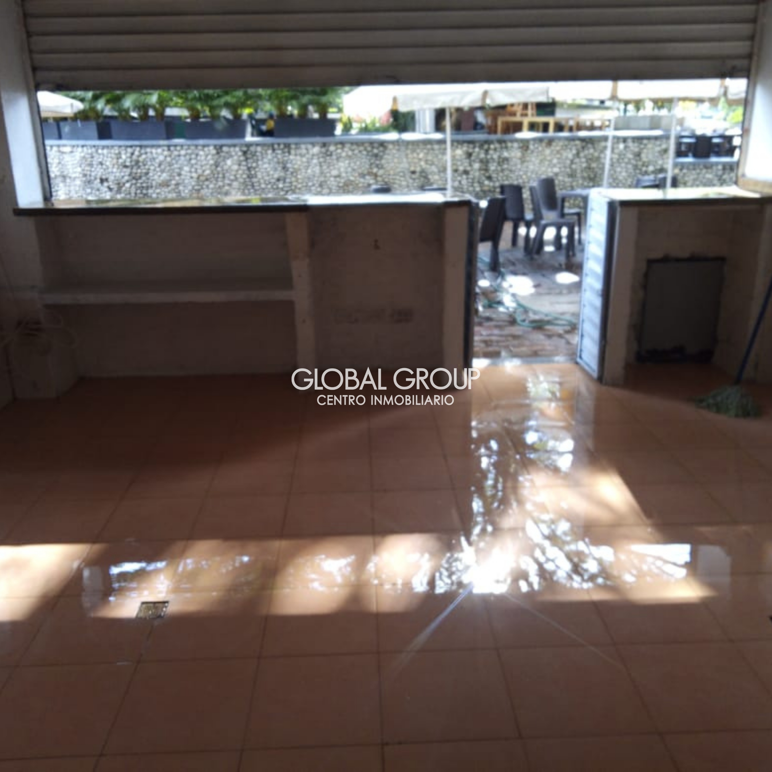 VENTA LOCAL COMERCIAL PARQUE CAÑASGORDAS