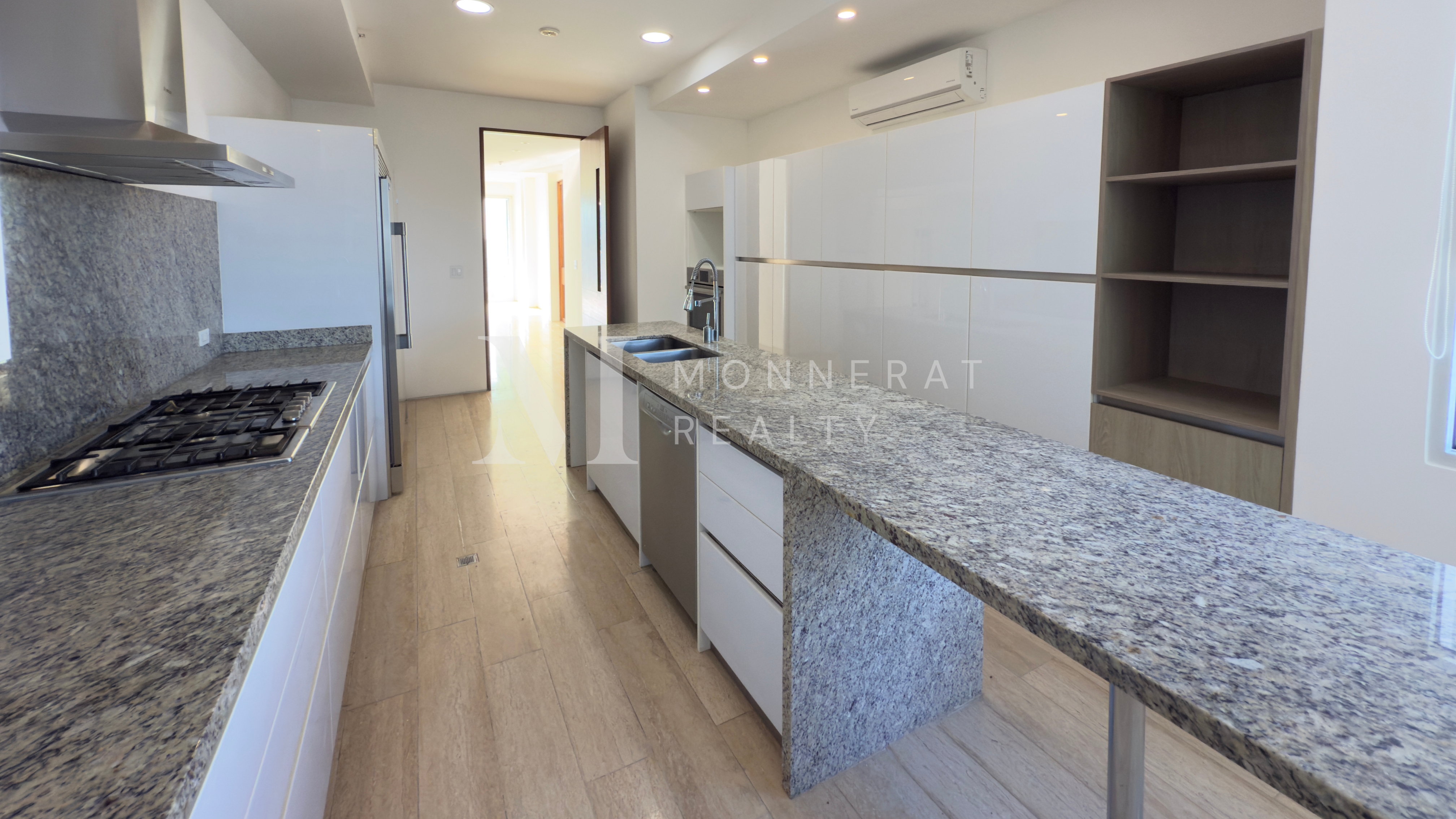 Venta apartamento PH Aria remodelado