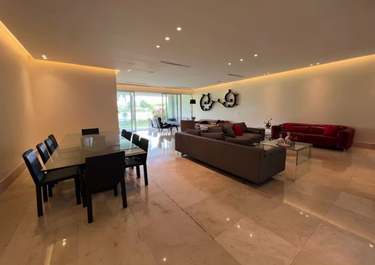 Venta apartamento PB en The Reserve