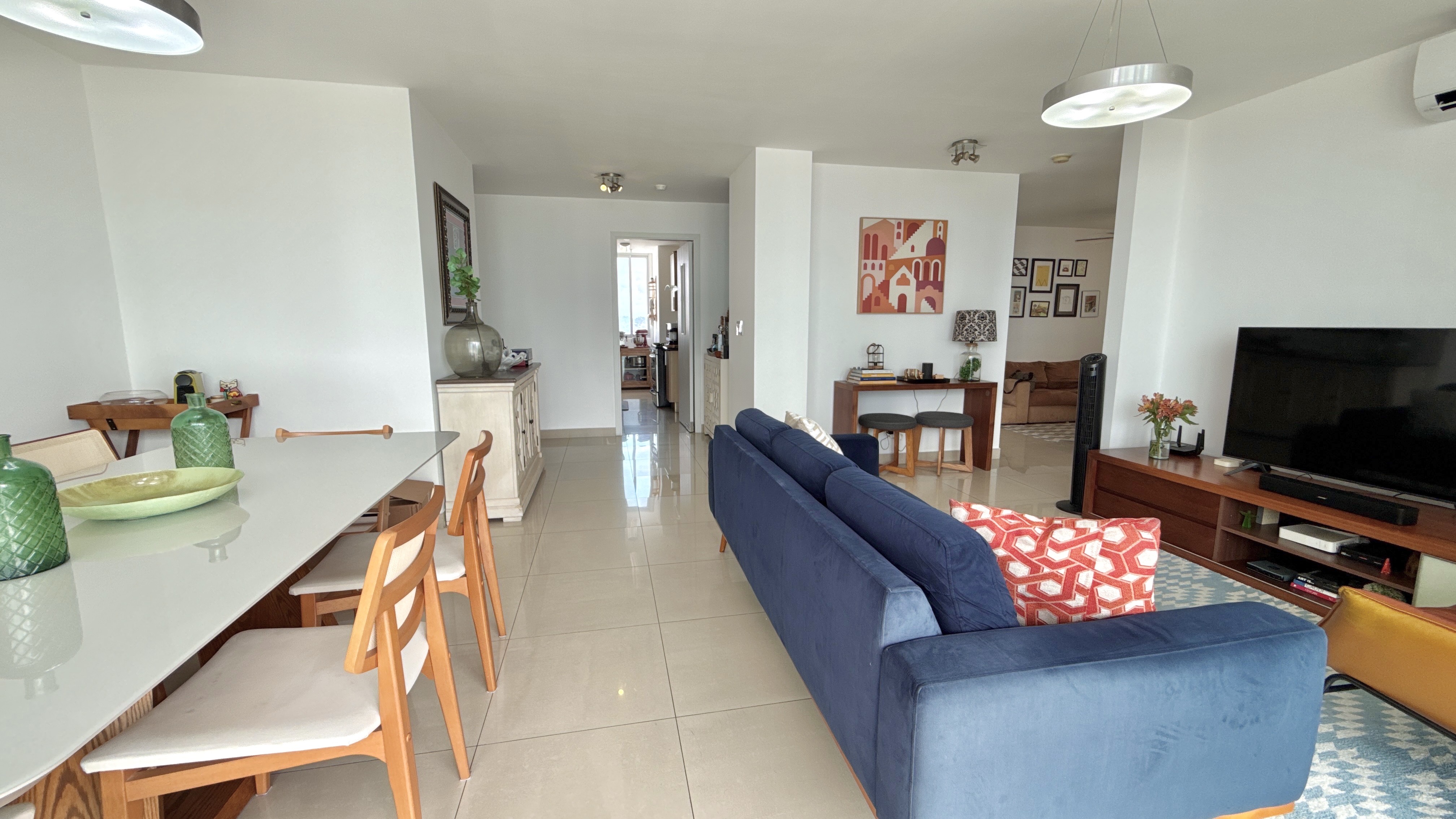 Se vende apartamento en Costa del Este vista al Mar