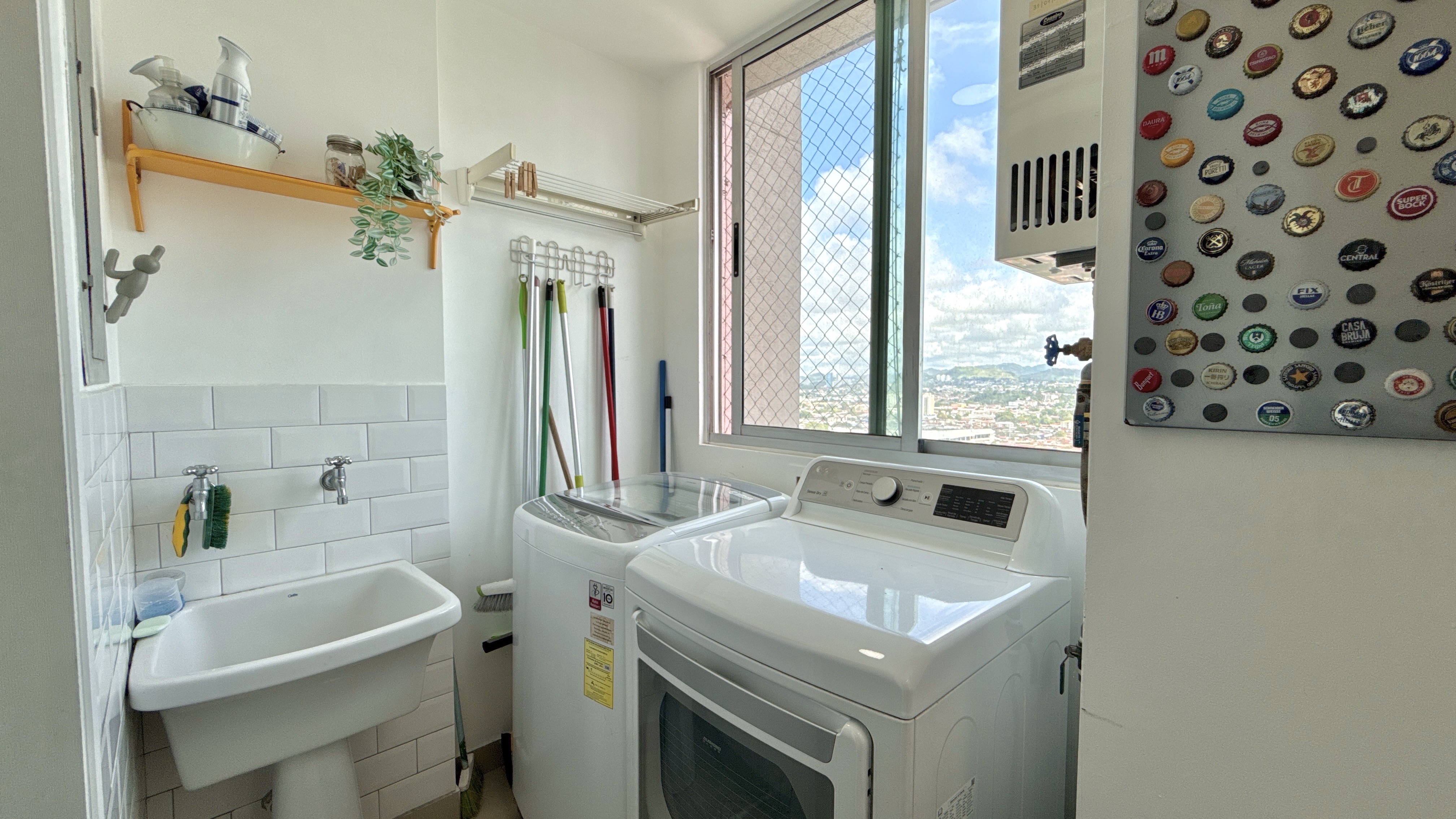 Se vende apartamento en Costa del Este vista al Mar