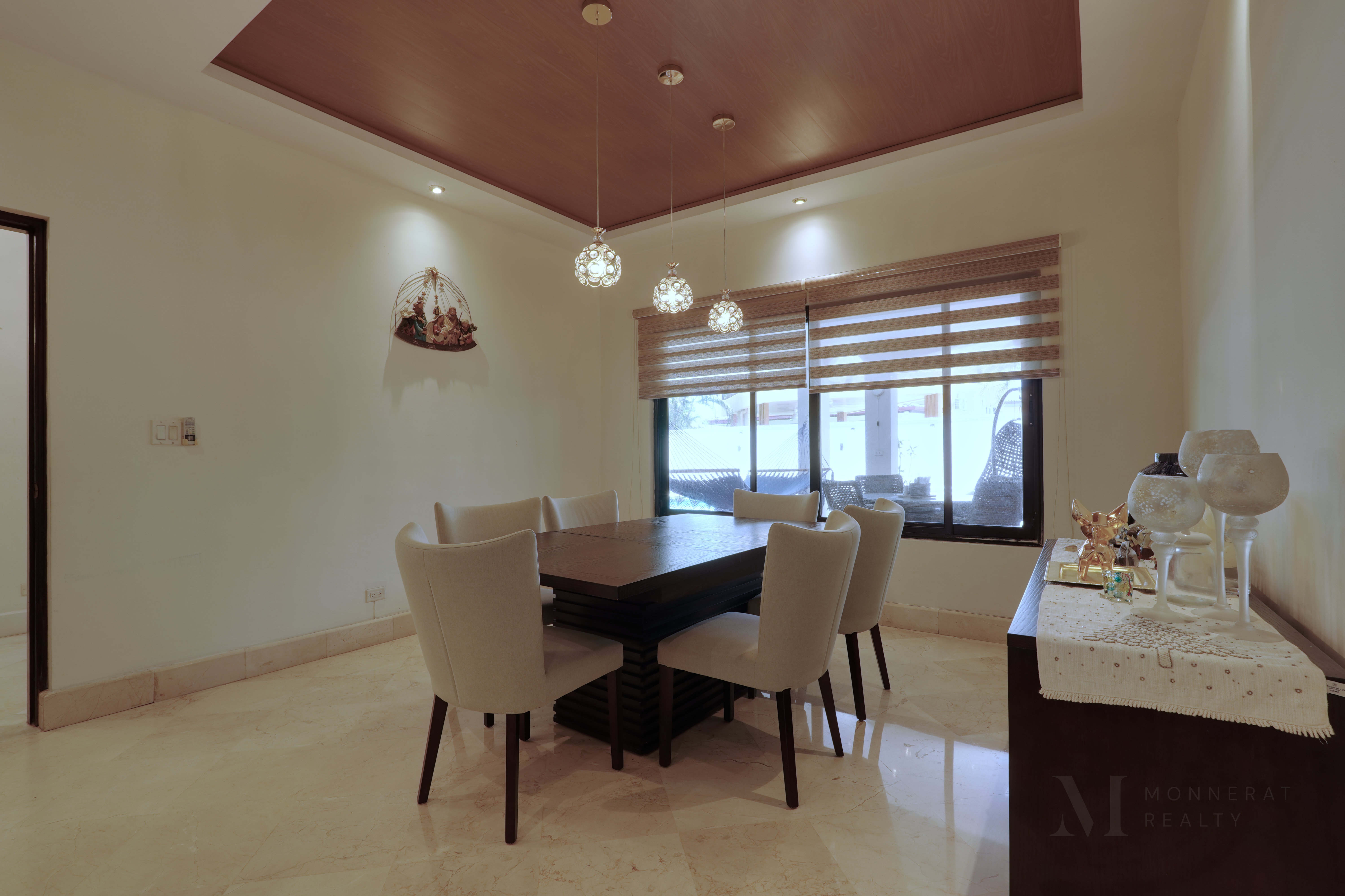 CASA EN VENTA EN ANTIGUA COSTA DEL ESTE | PANELES SOLARES