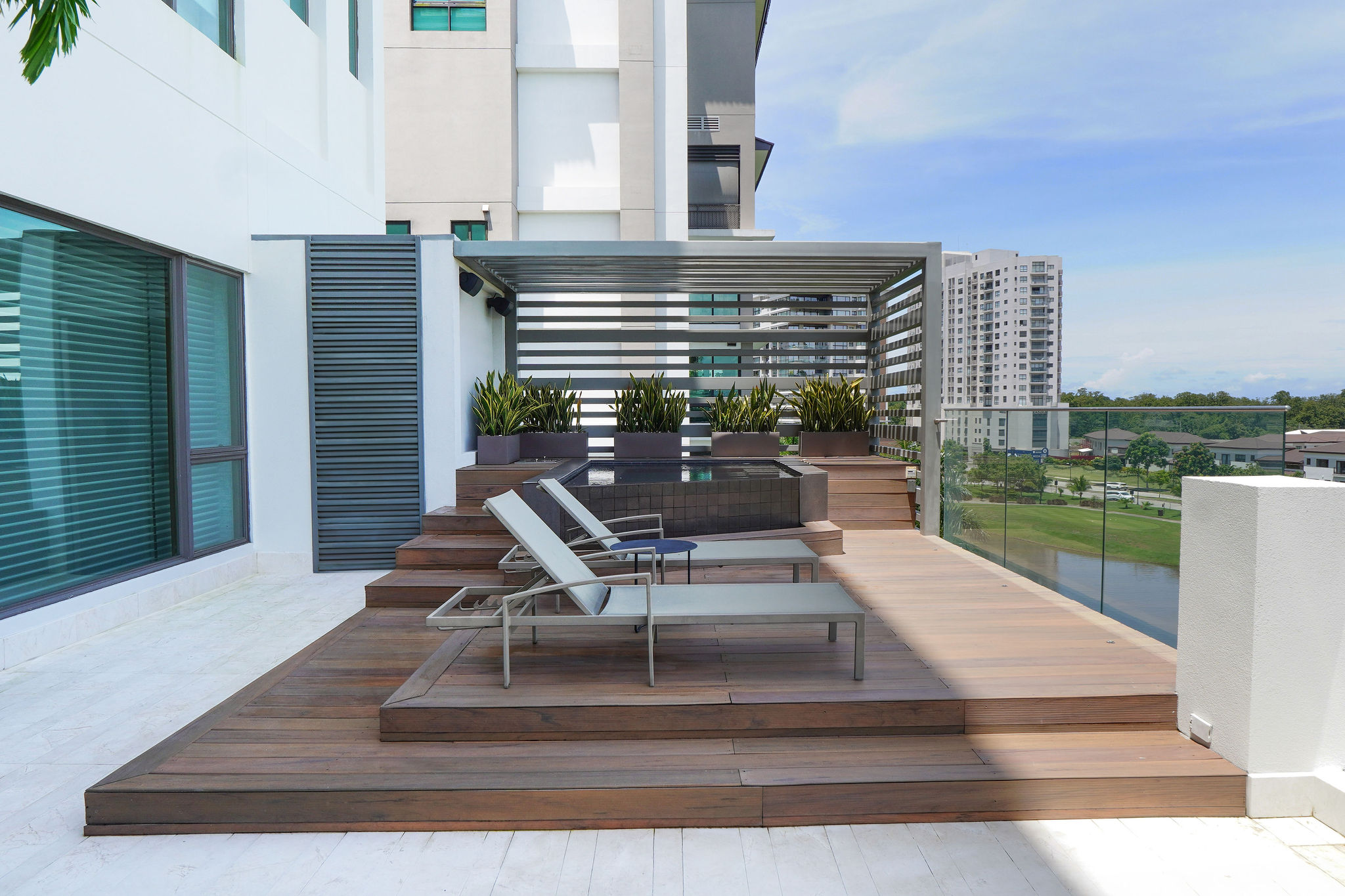 Venta Apartamento en Lakeview, Santa María
