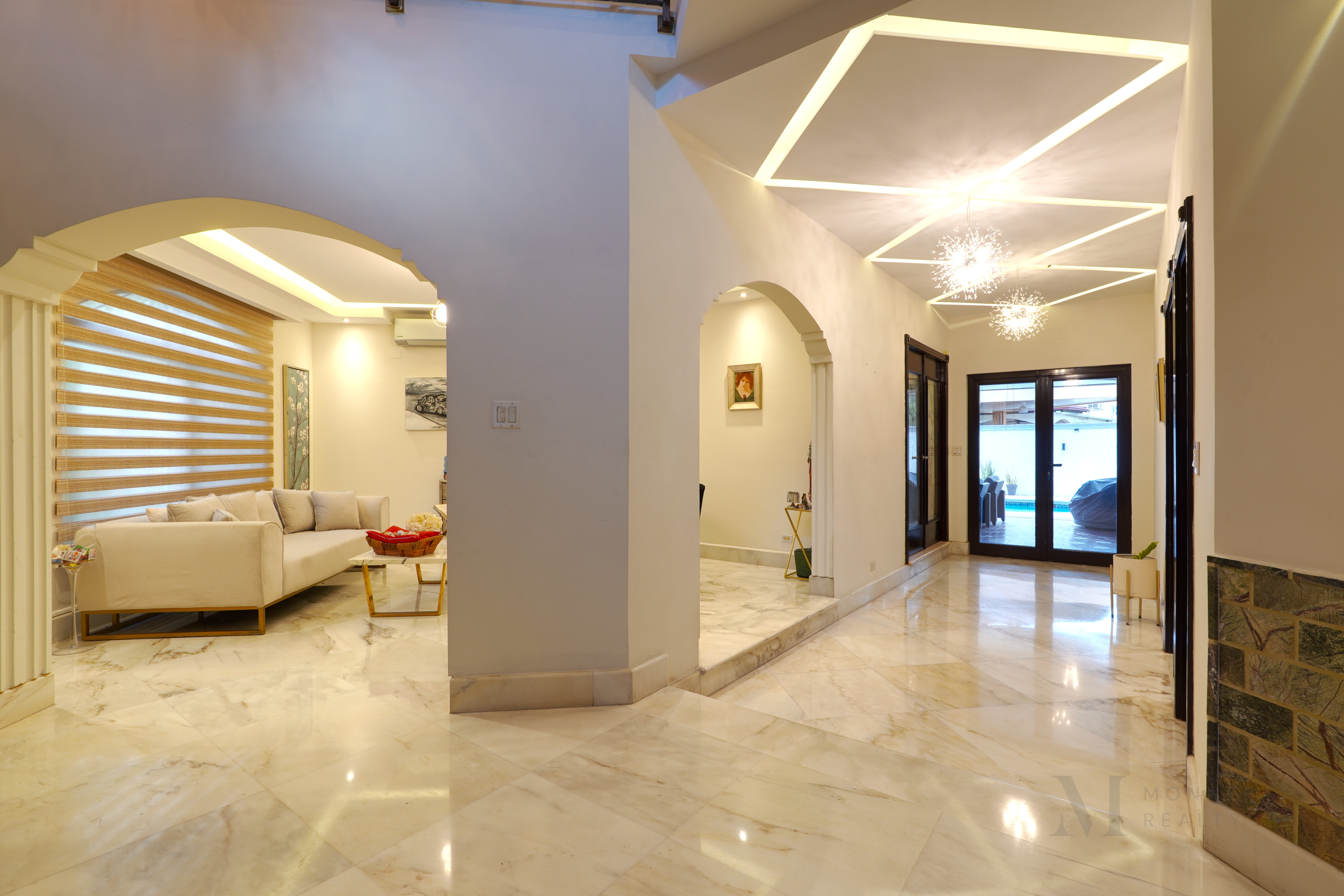 CASA EN VENTA EN ANTIGUA COSTA DEL ESTE | PANELES SOLARES