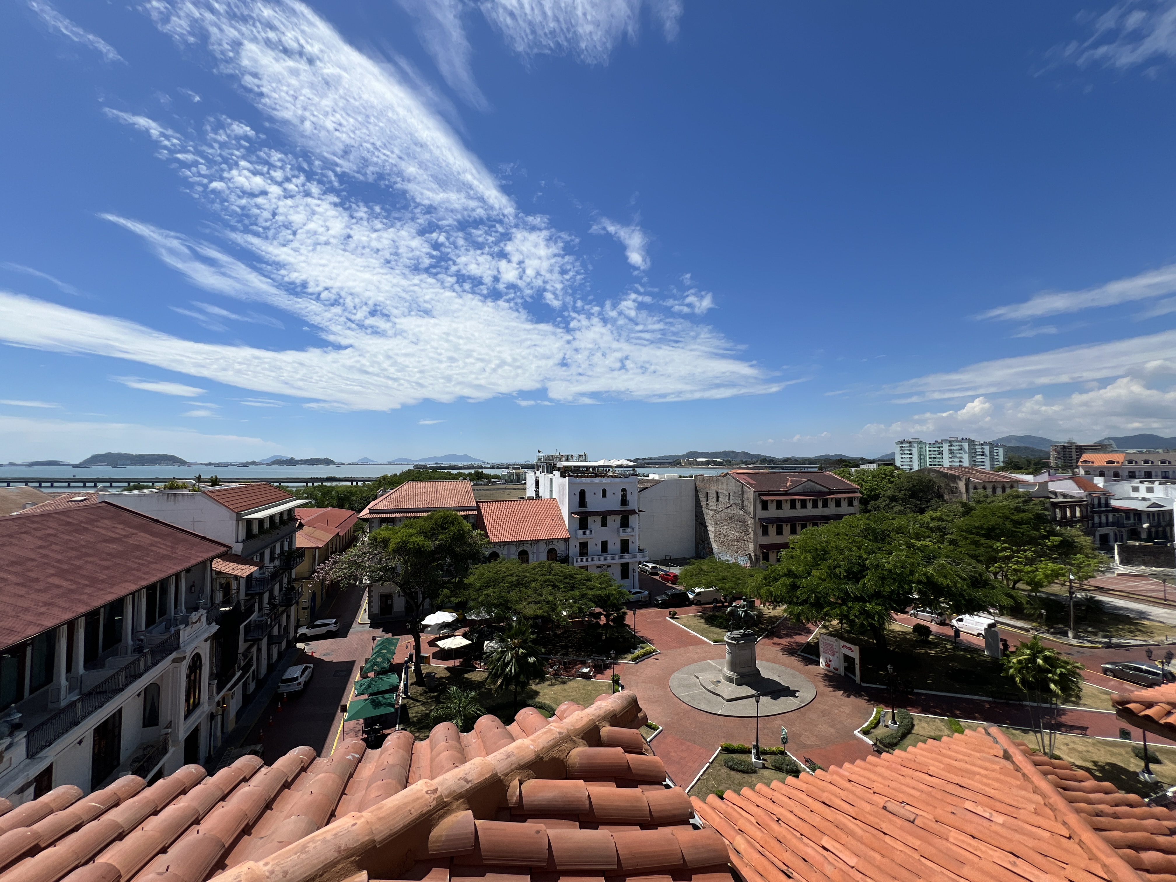 Vendemos apartamento en Casco Antiguo con rooftop vista 360