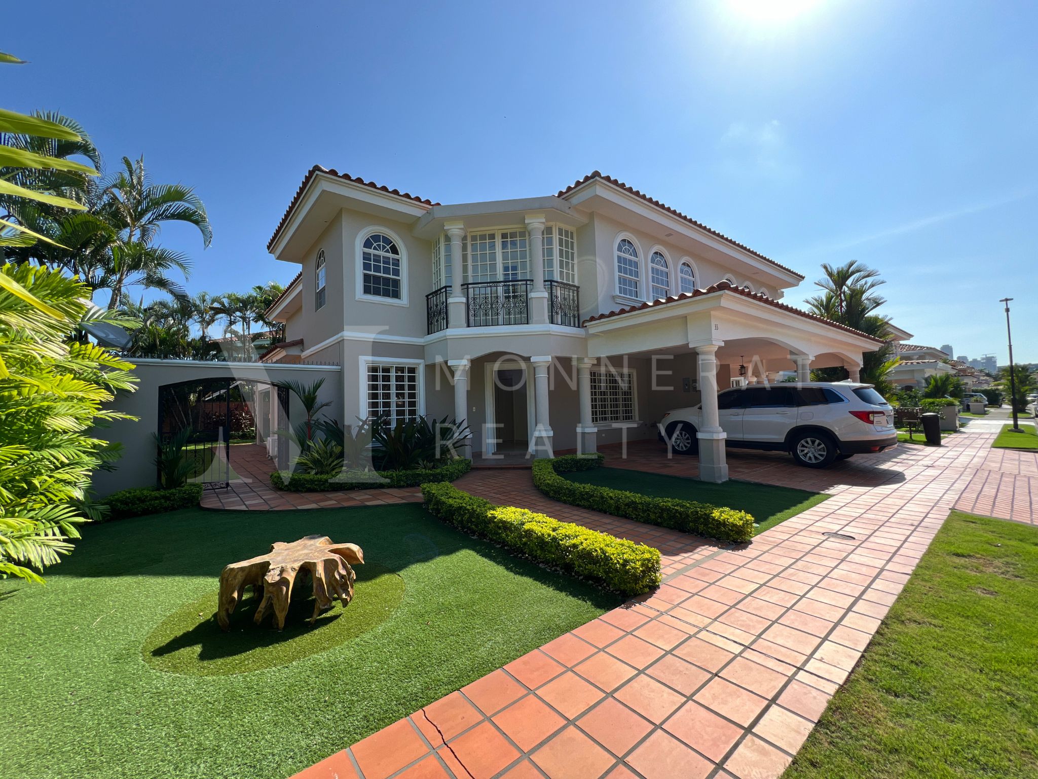 Alquiler casa en Costa del Este