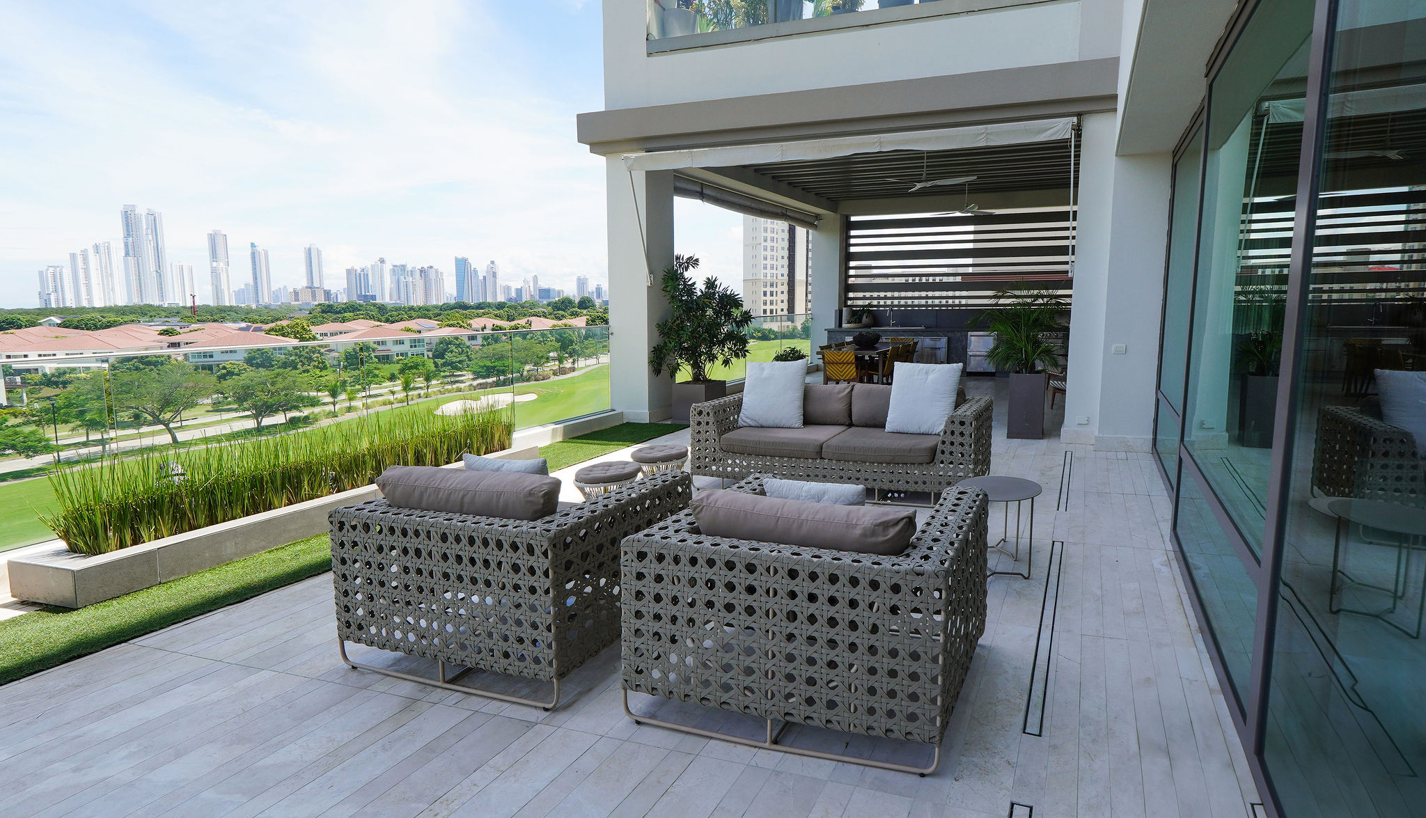 Venta Apartamento en Lakeview, Santa María
