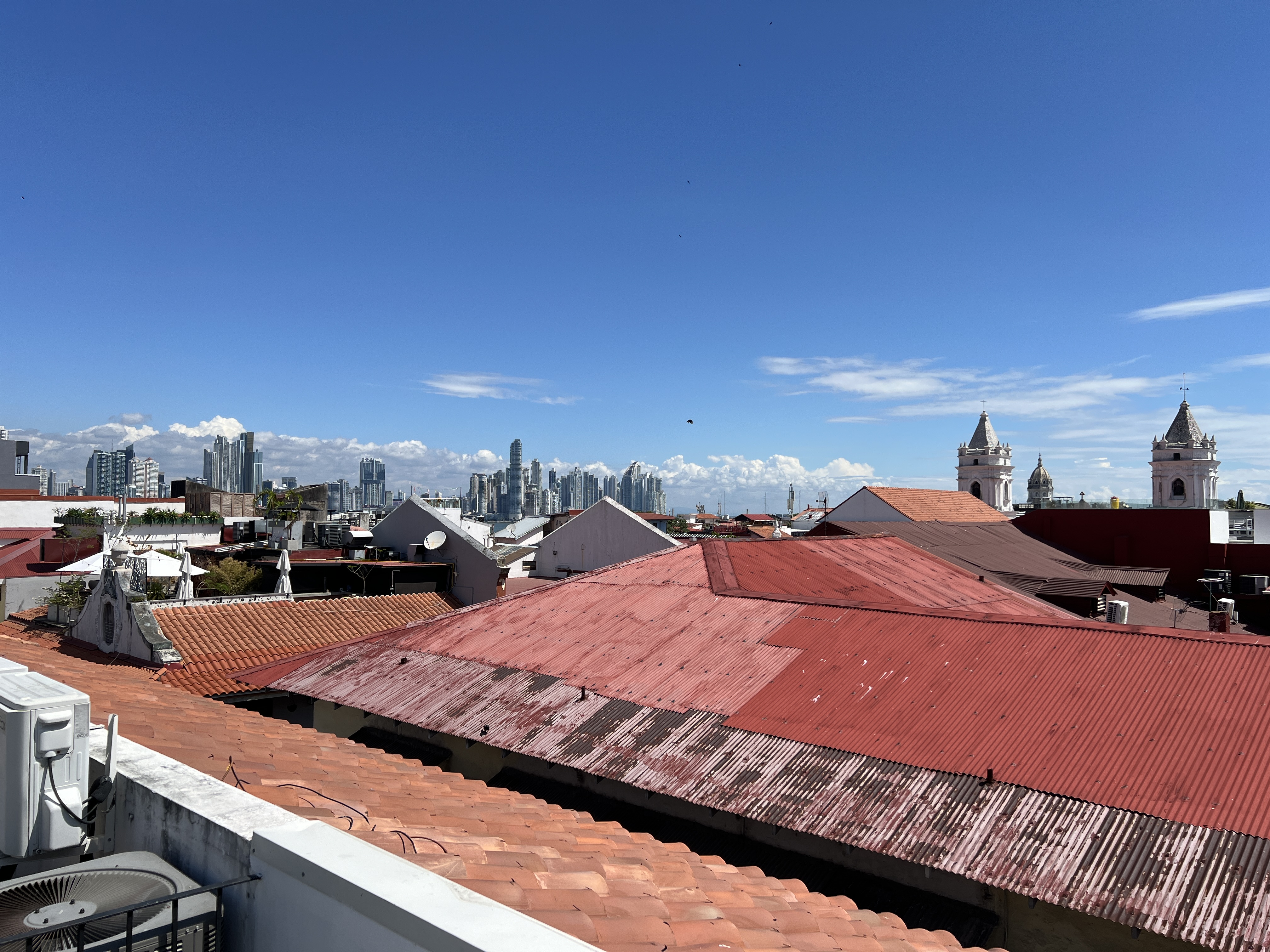 Vendemos apartamento en Casco Antiguo con rooftop vista 360