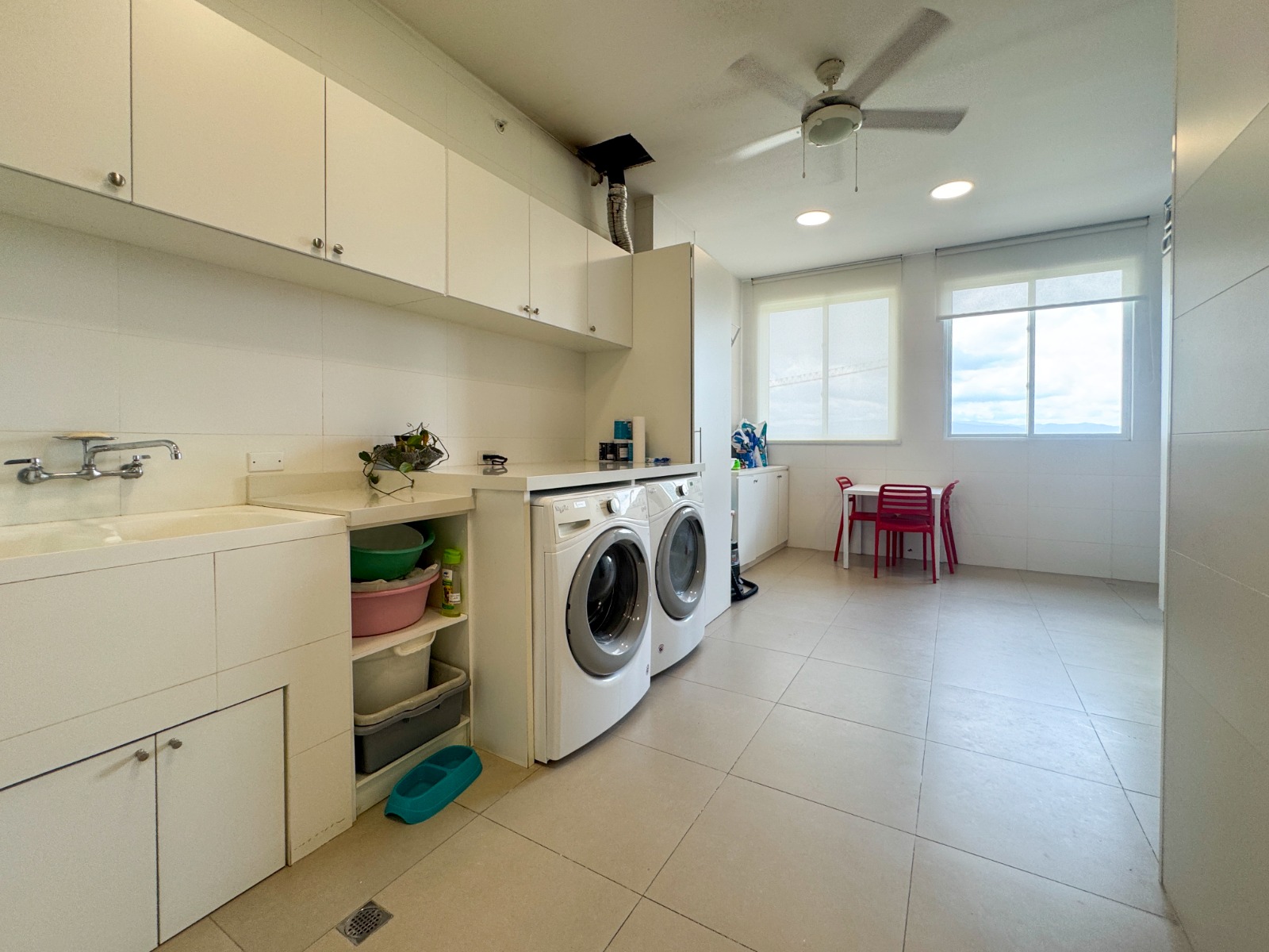 Se vende Penthouse en Lakeview Santa María