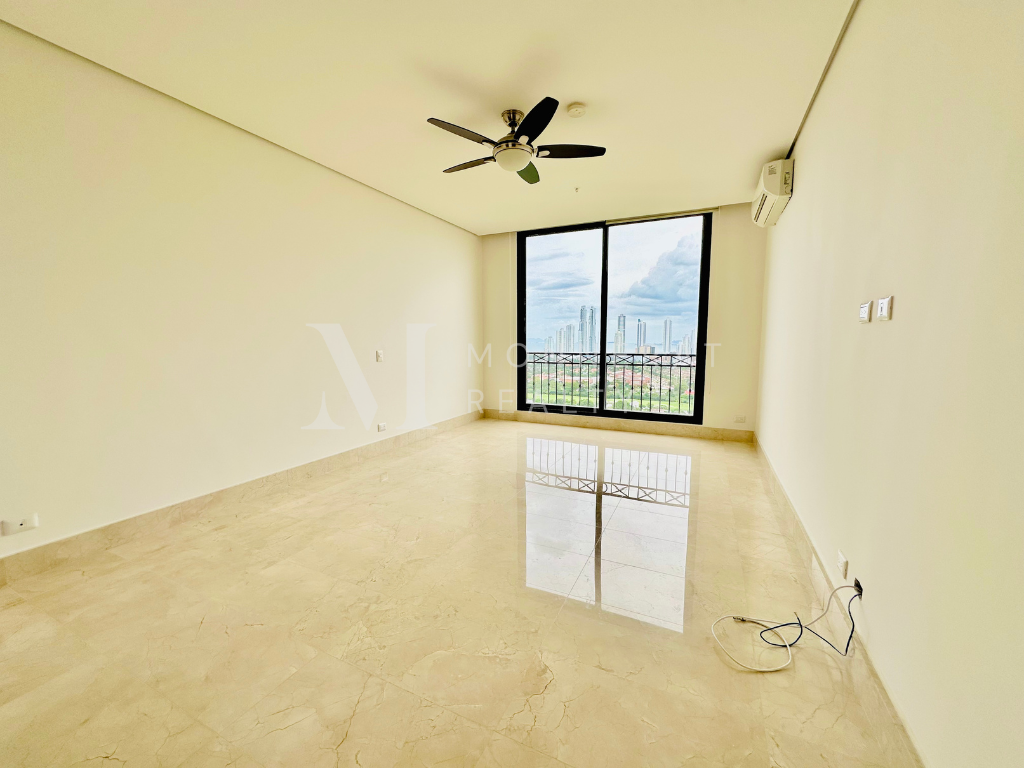 Venta apartamento PH La vista en Santa María