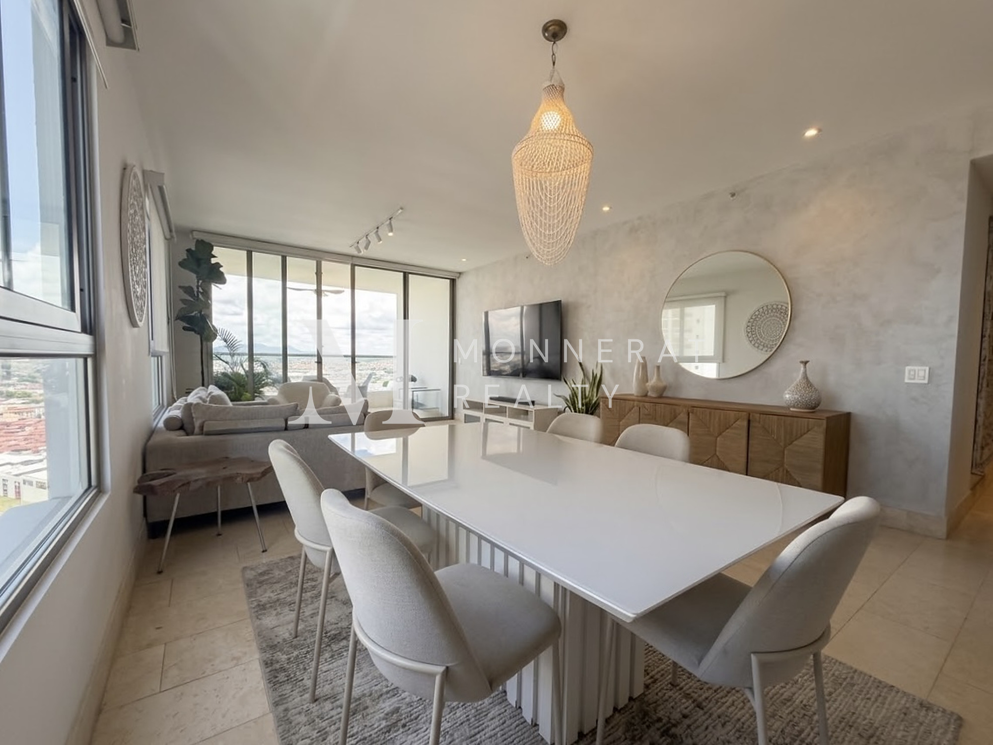 SE VENDE APARTAMENTO EN PH GREENVIEW SANTA MARIA