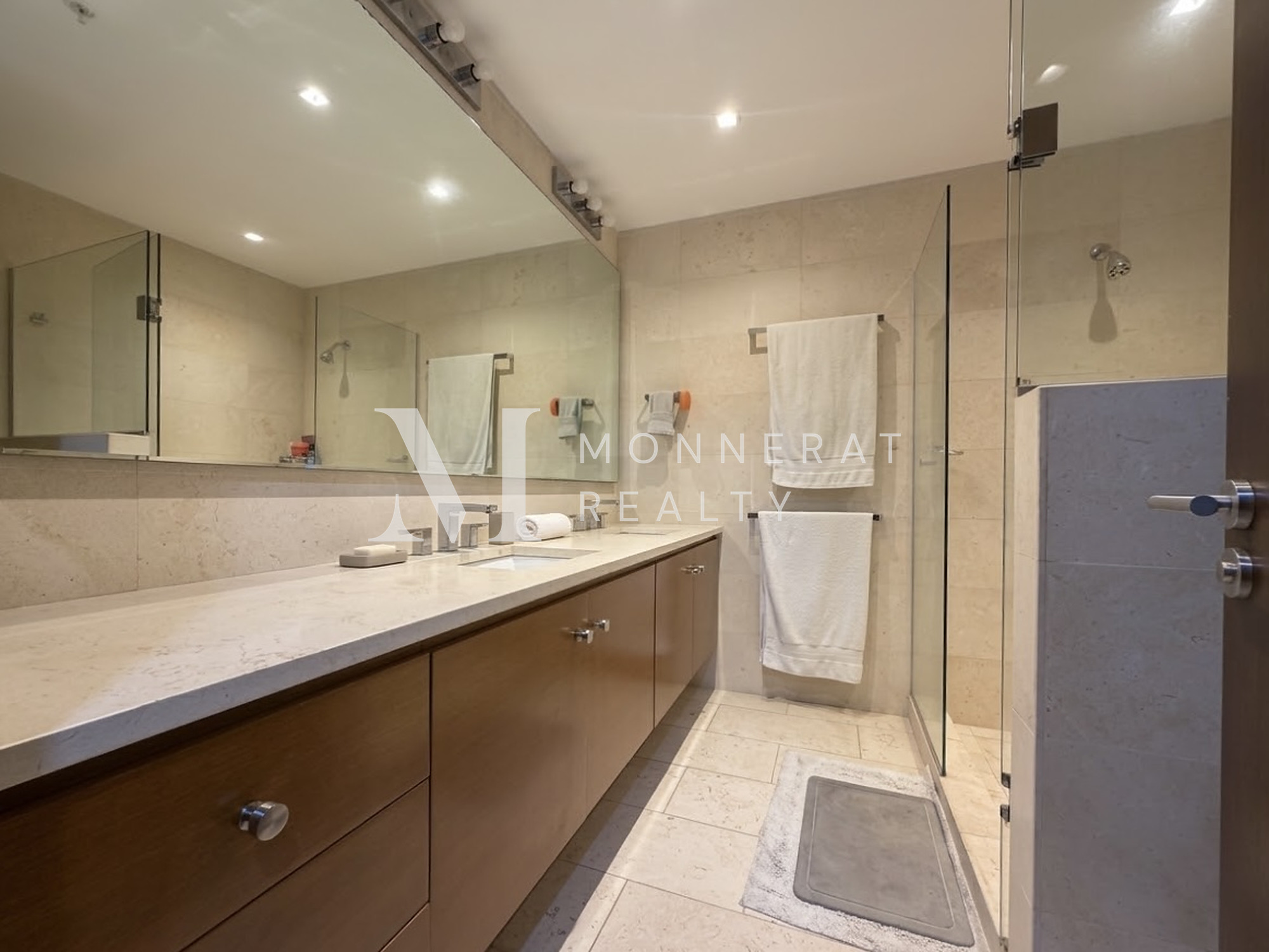 SE VENDE APARTAMENTO EN PH GREENVIEW SANTA MARIA