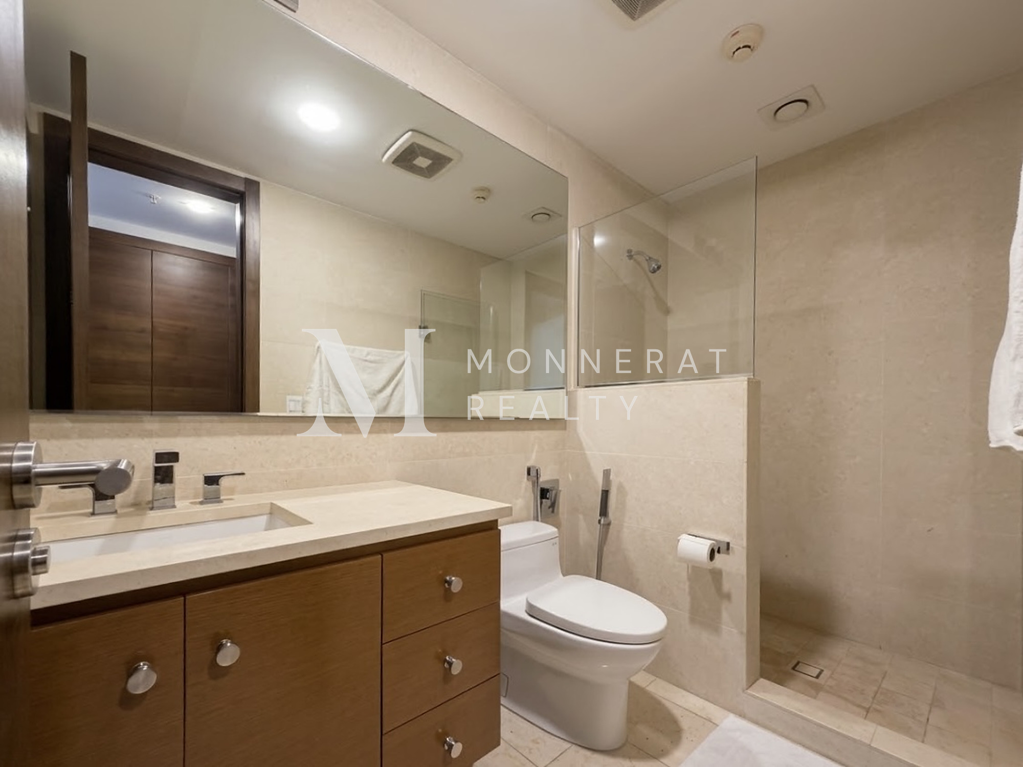 SE VENDE APARTAMENTO EN PH GREENVIEW SANTA MARIA